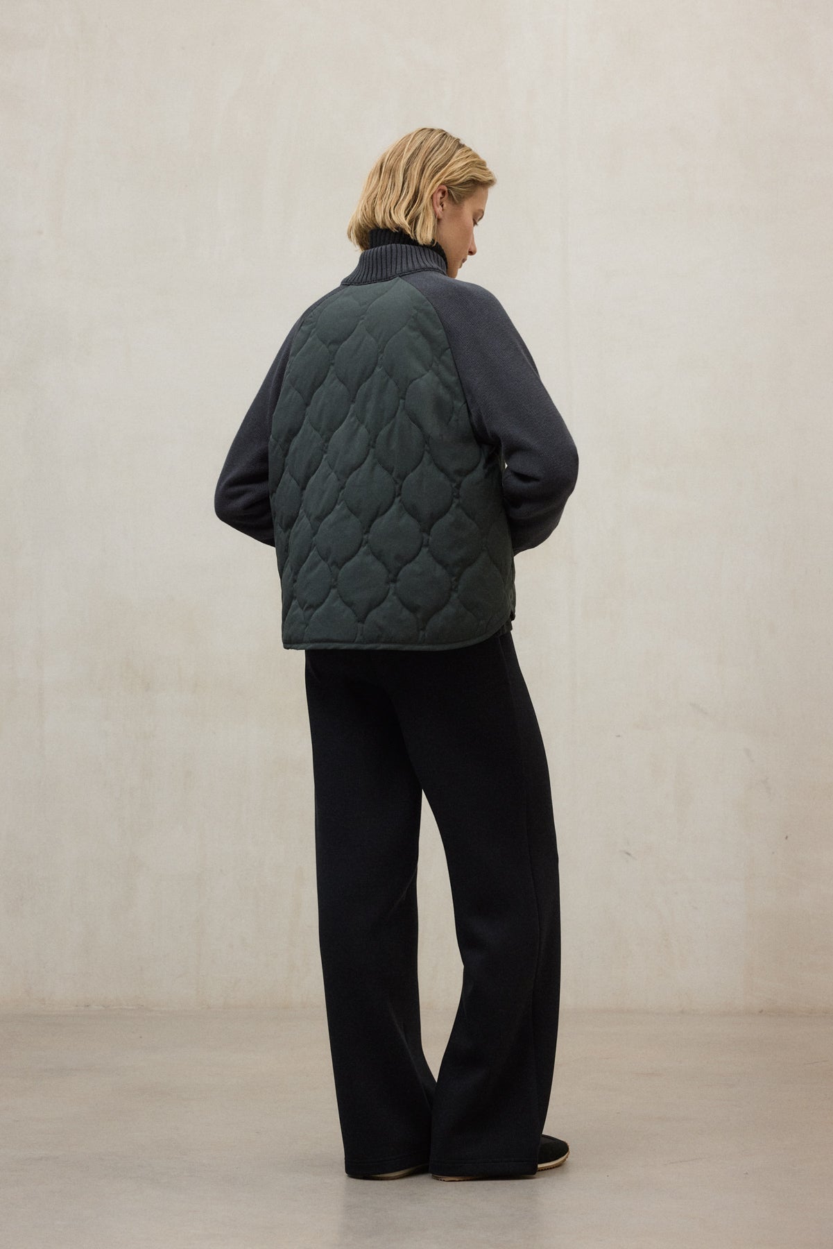 CHAQUETA GAURA VERDE OSCURA