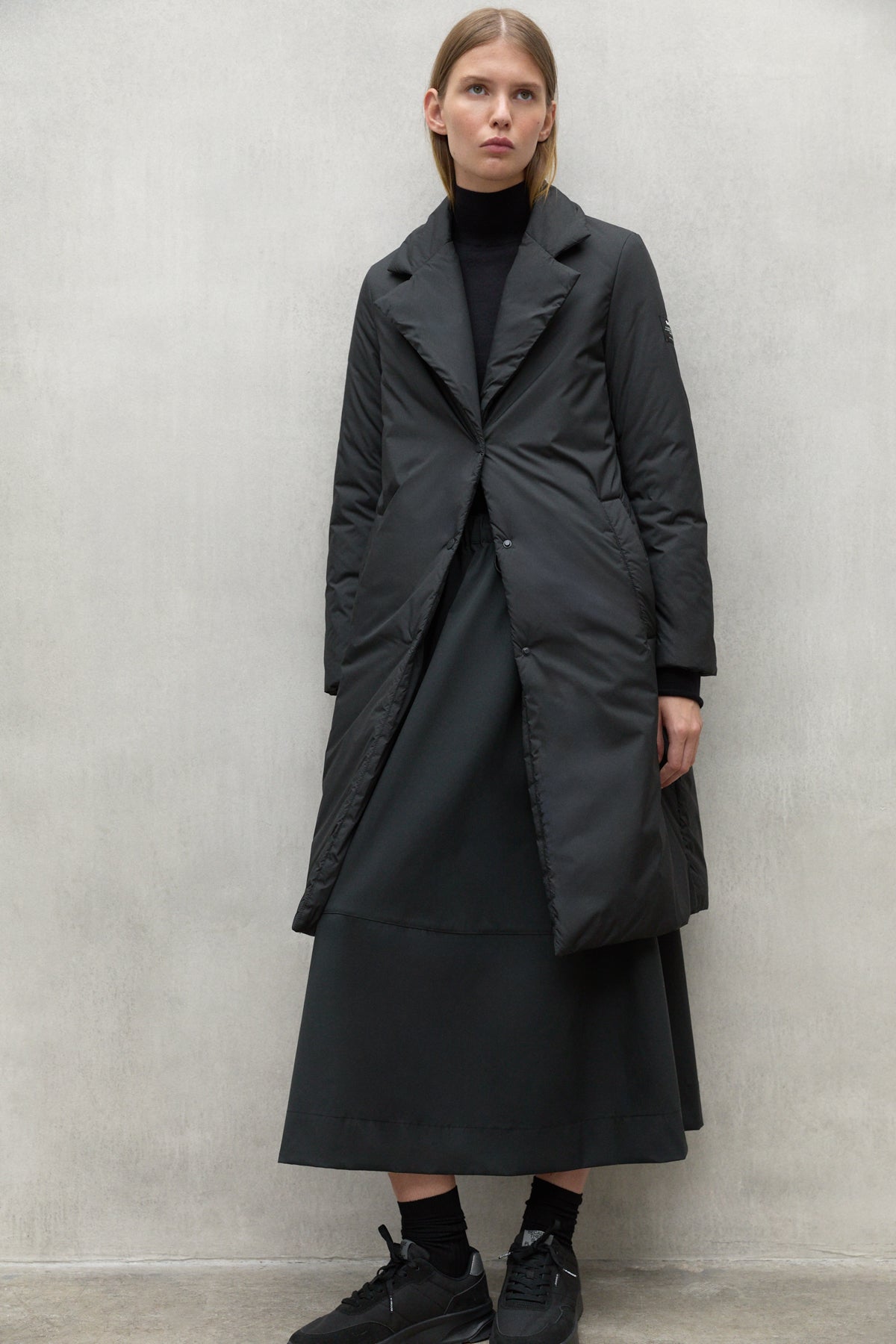 BLACK ALBERT COAT