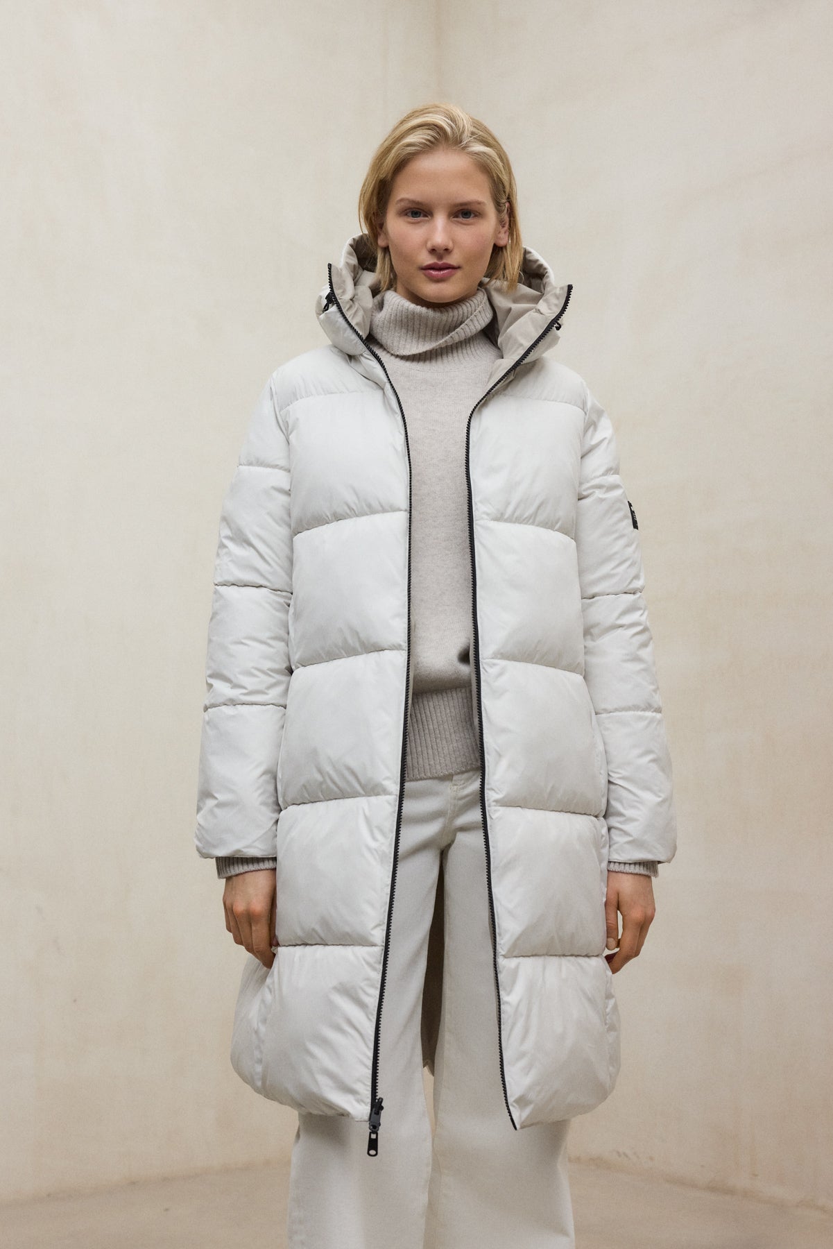 BEIGE REVERSIBLE BARU COAT