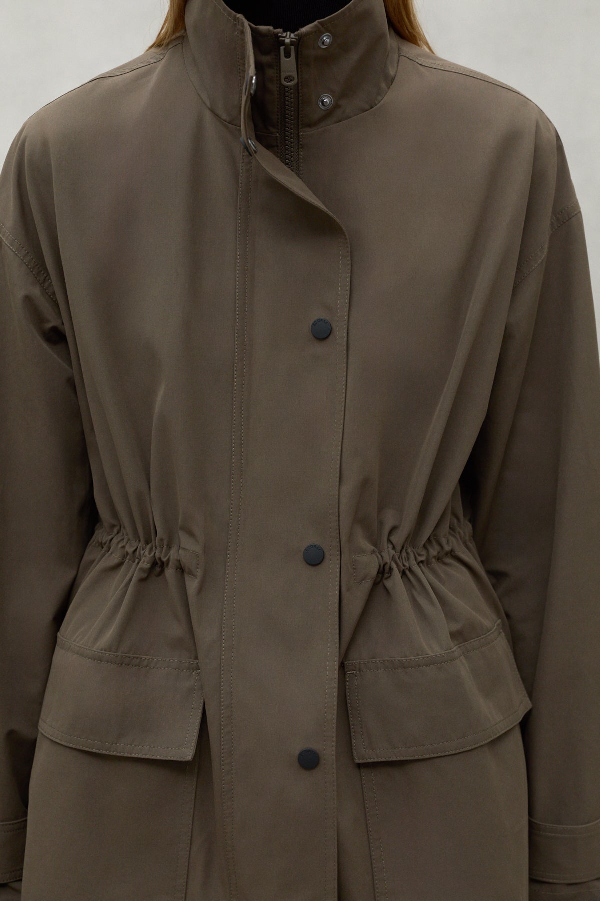 CHAQUETA HOKAI VERDE