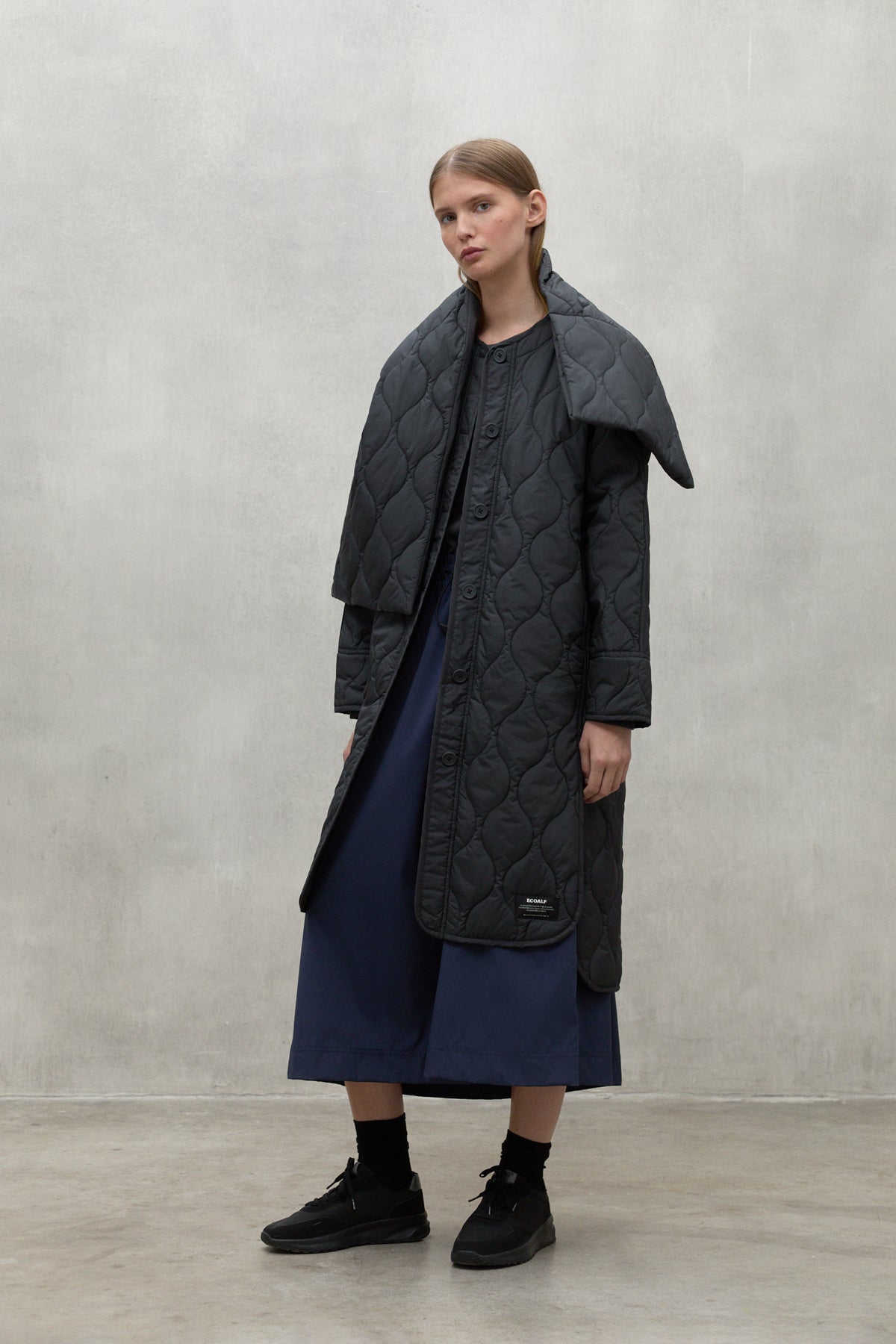 DARK GREY LEZNA COAT WITH BAND