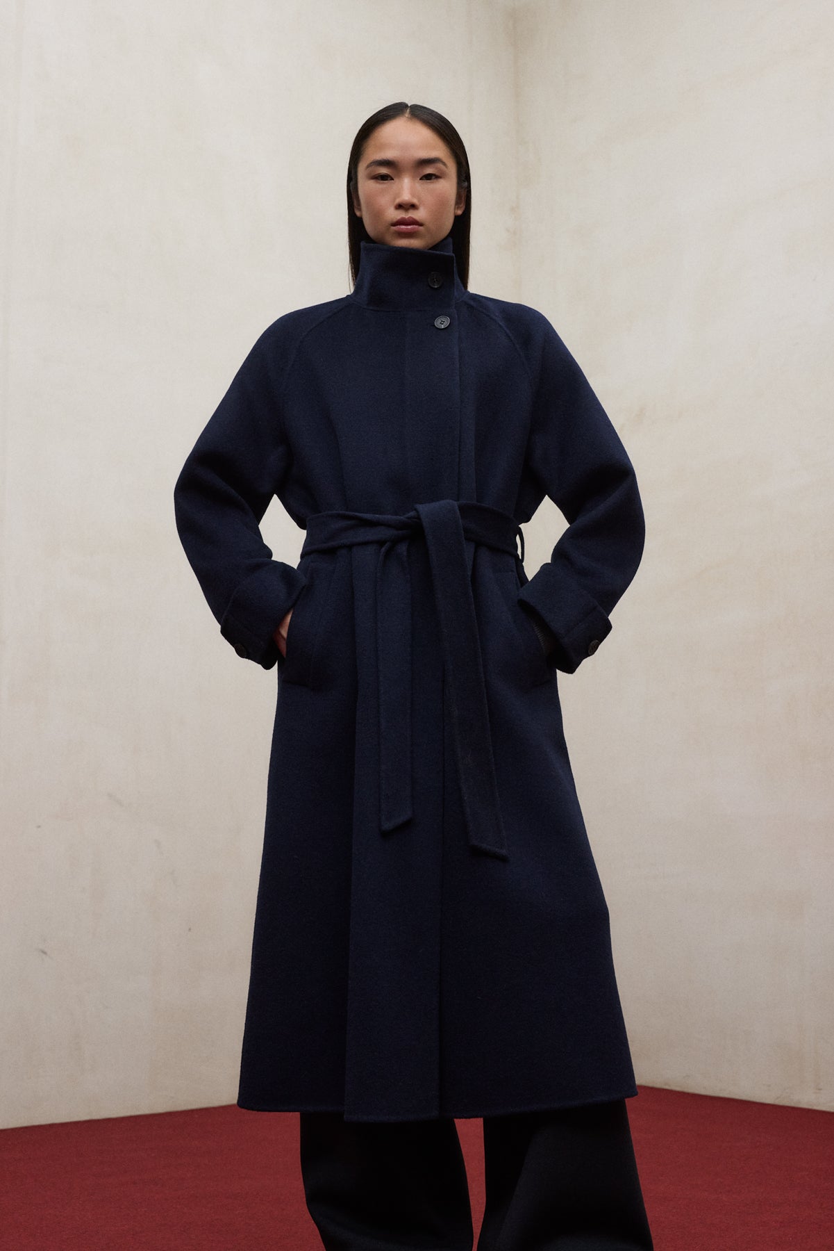 NAVY BLUE LORA COAT