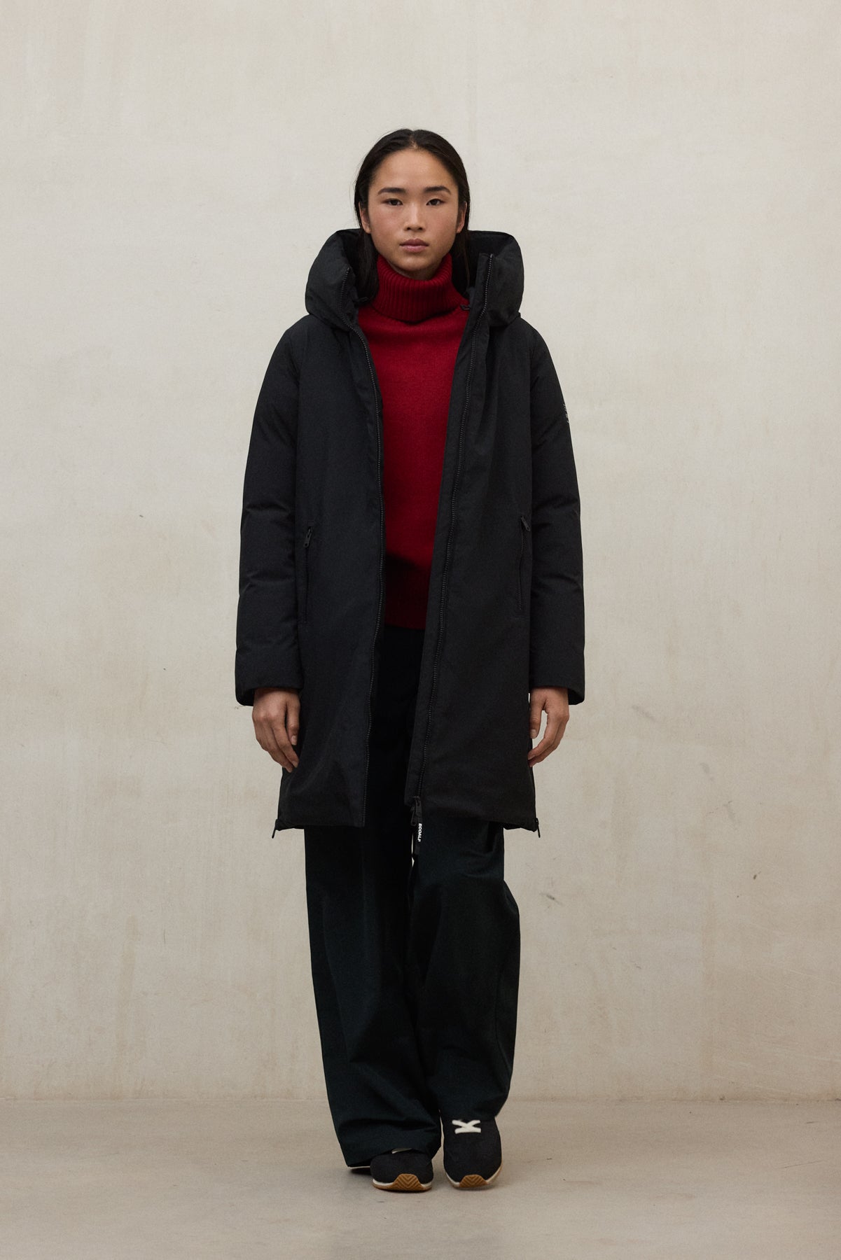 BLACK MATI COAT