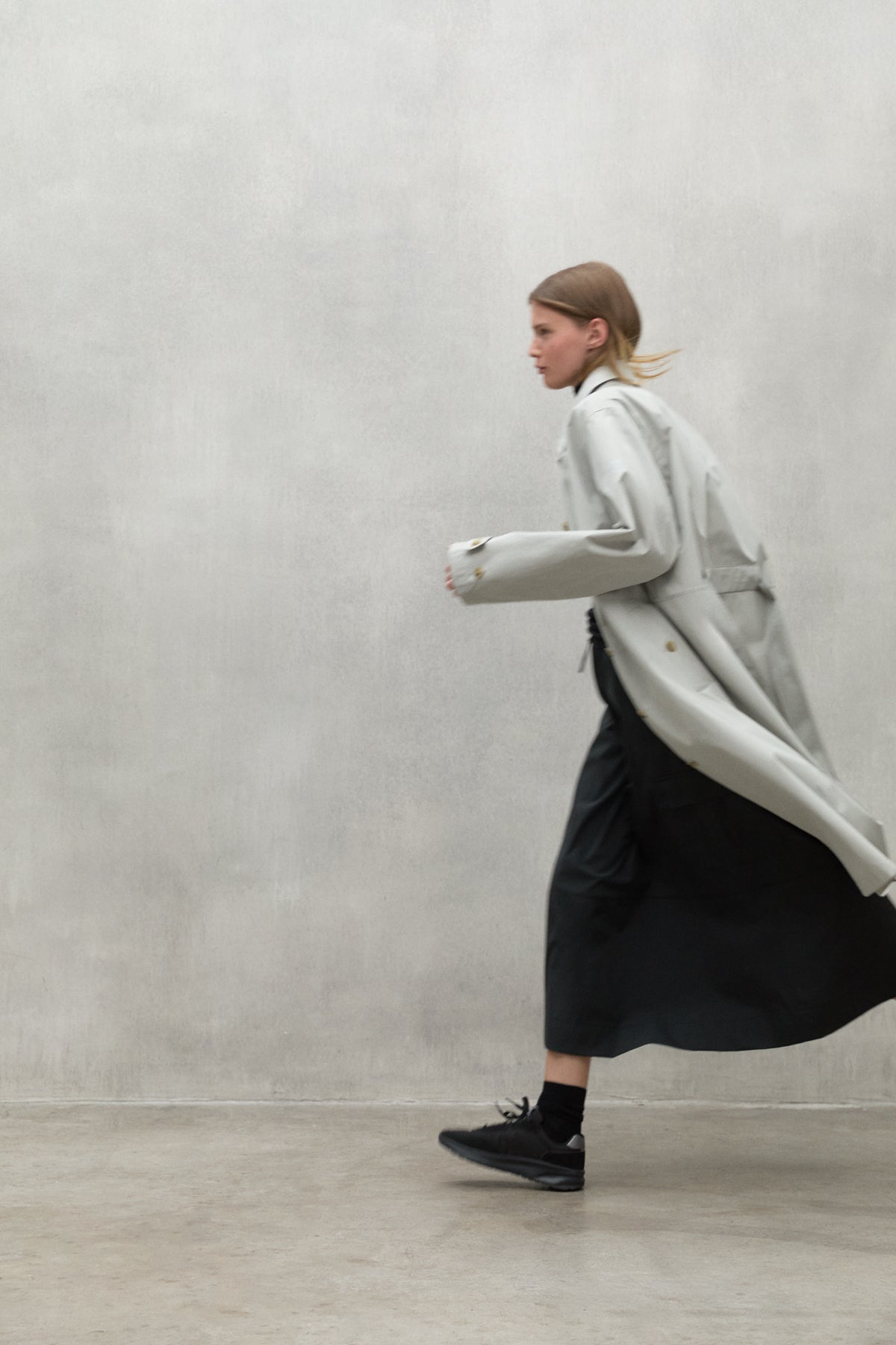 GABARDINA TAGA BLANCA