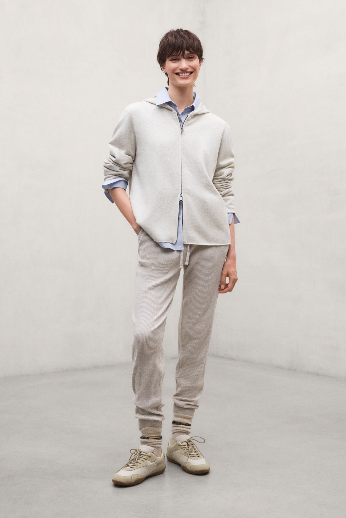 BEIGE ABRIL SWEATER