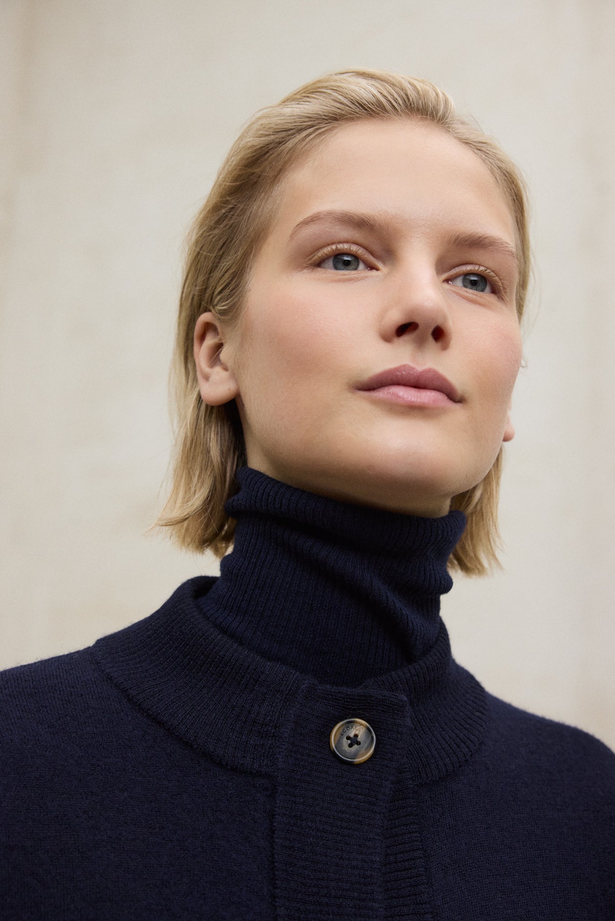 BLUE AZUCENA SWEATER