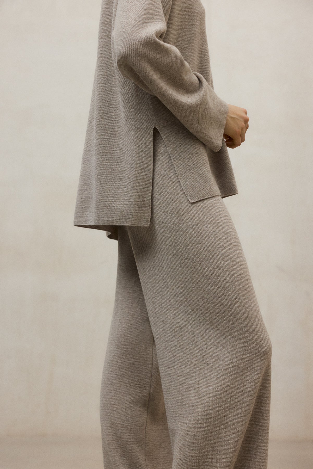 MAGLIONE BEGONIA BEIGE