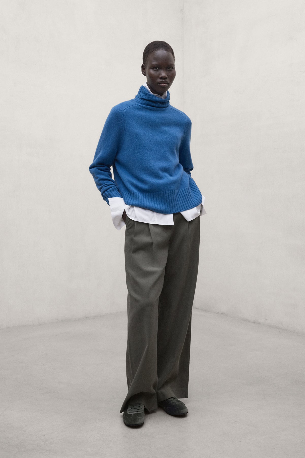 KHAKI BLAU JERSEY
