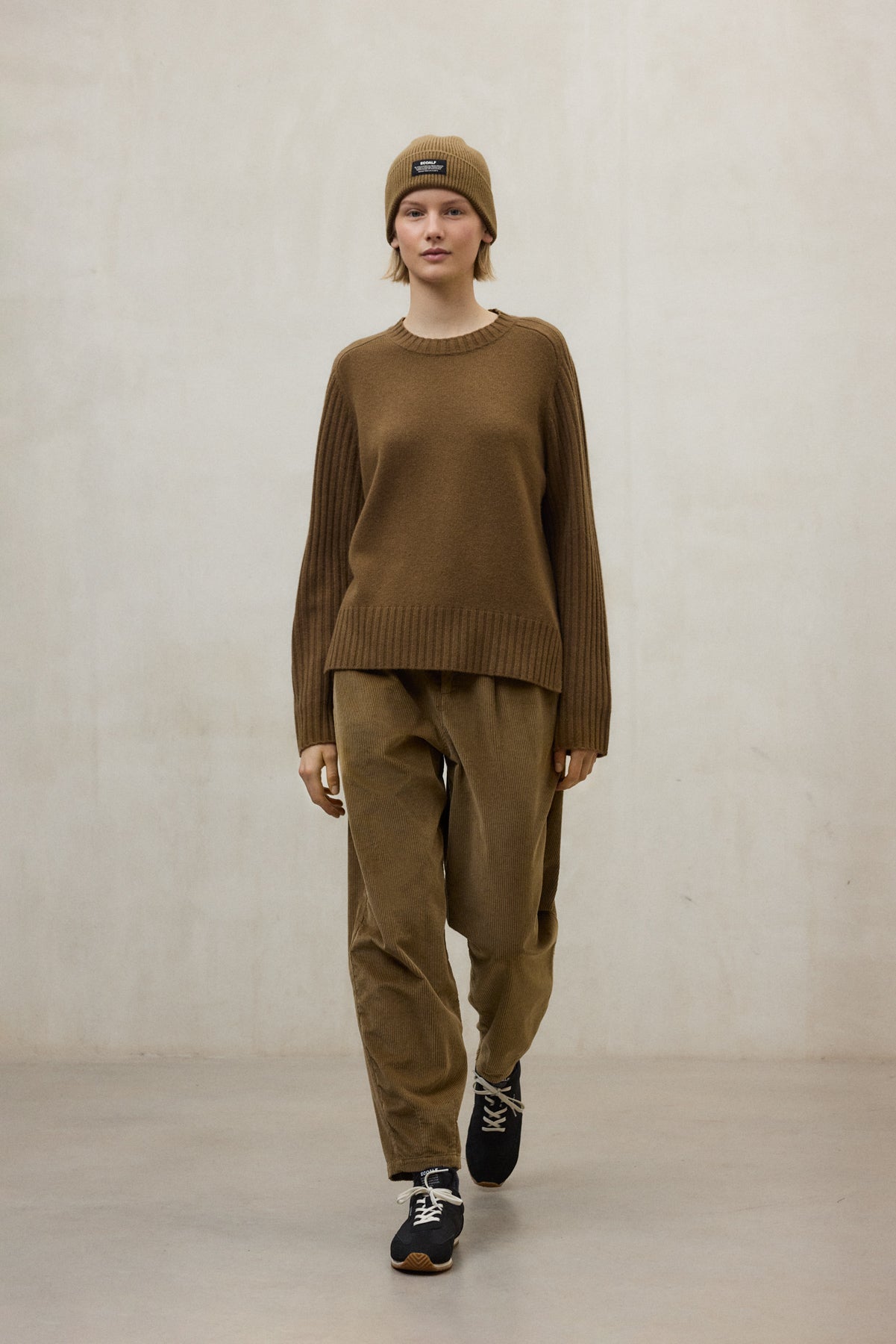 MAGLIONE EUCALIPTO MARRONE