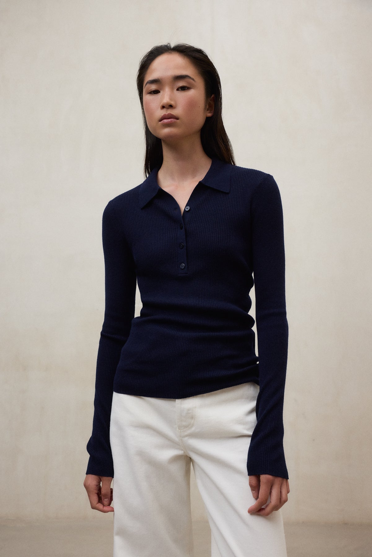 NAVY BLUE GENTIA SWEATER
