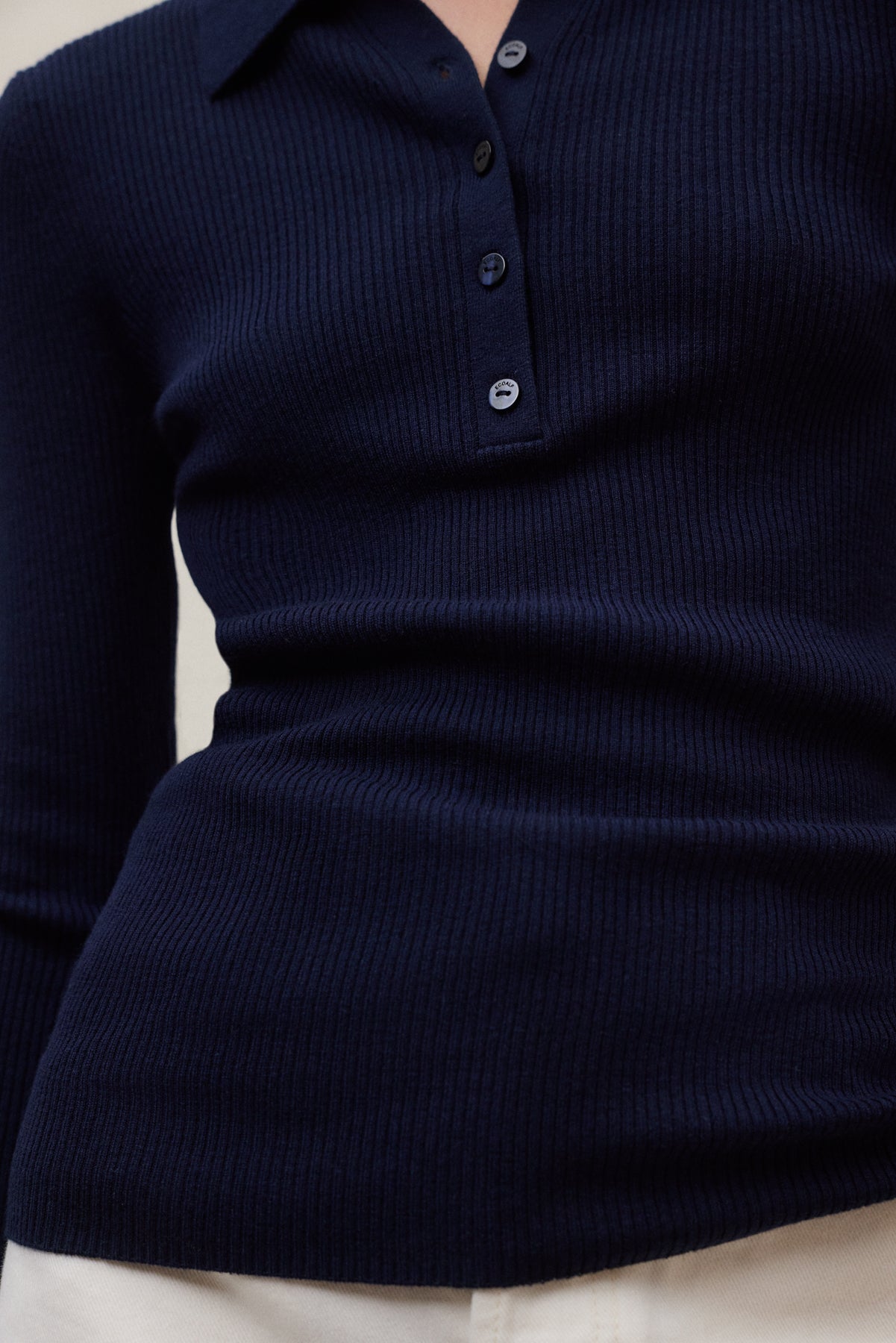 NAVY BLUE GENTIA SWEATER
