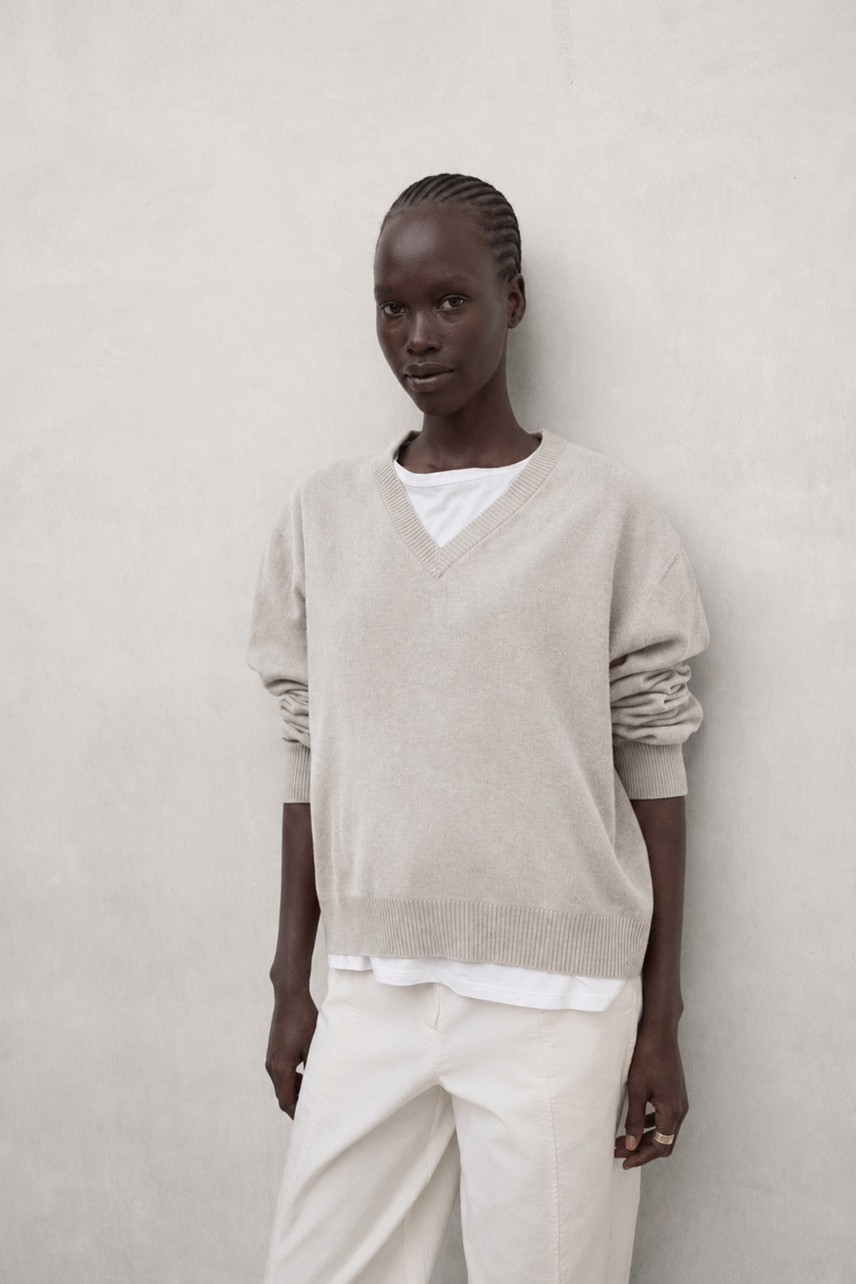 BEIGE HARO SWEATER
