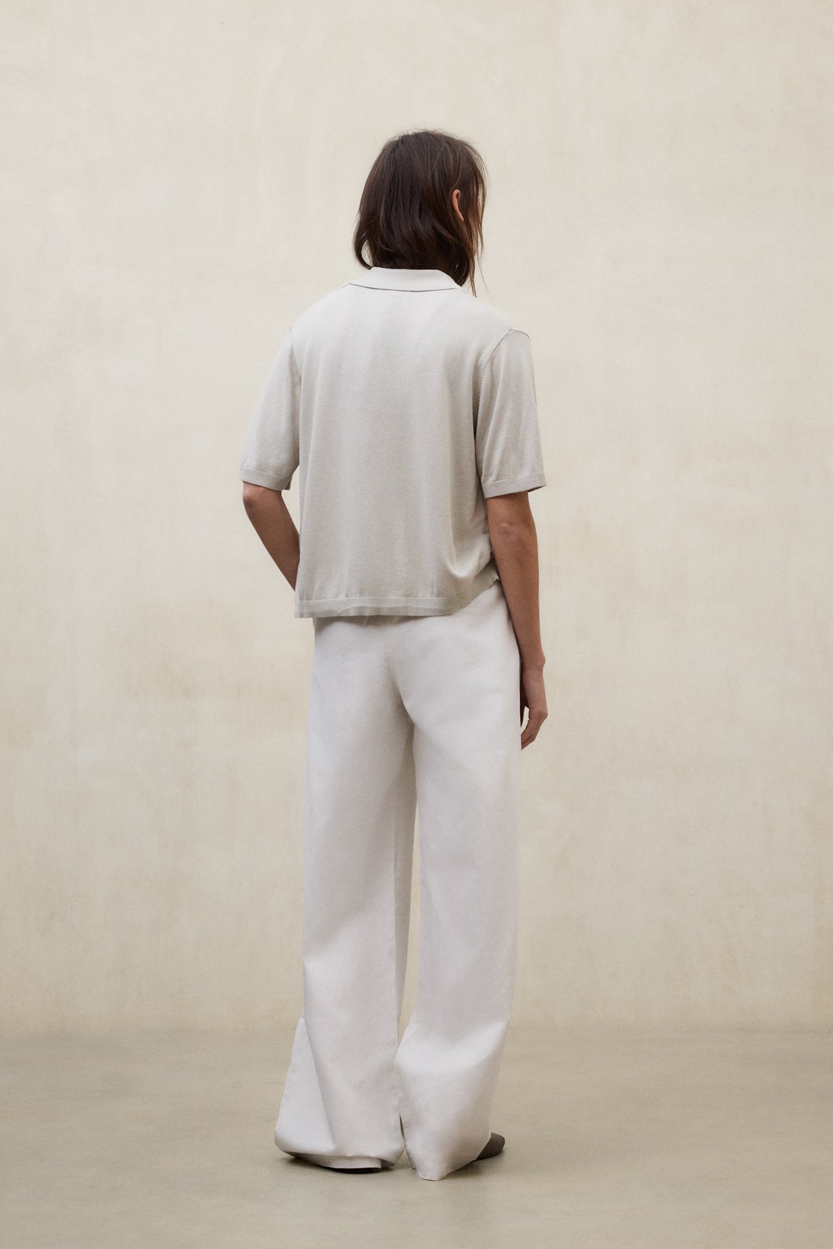 BEIGE JUNIPER SWEATER