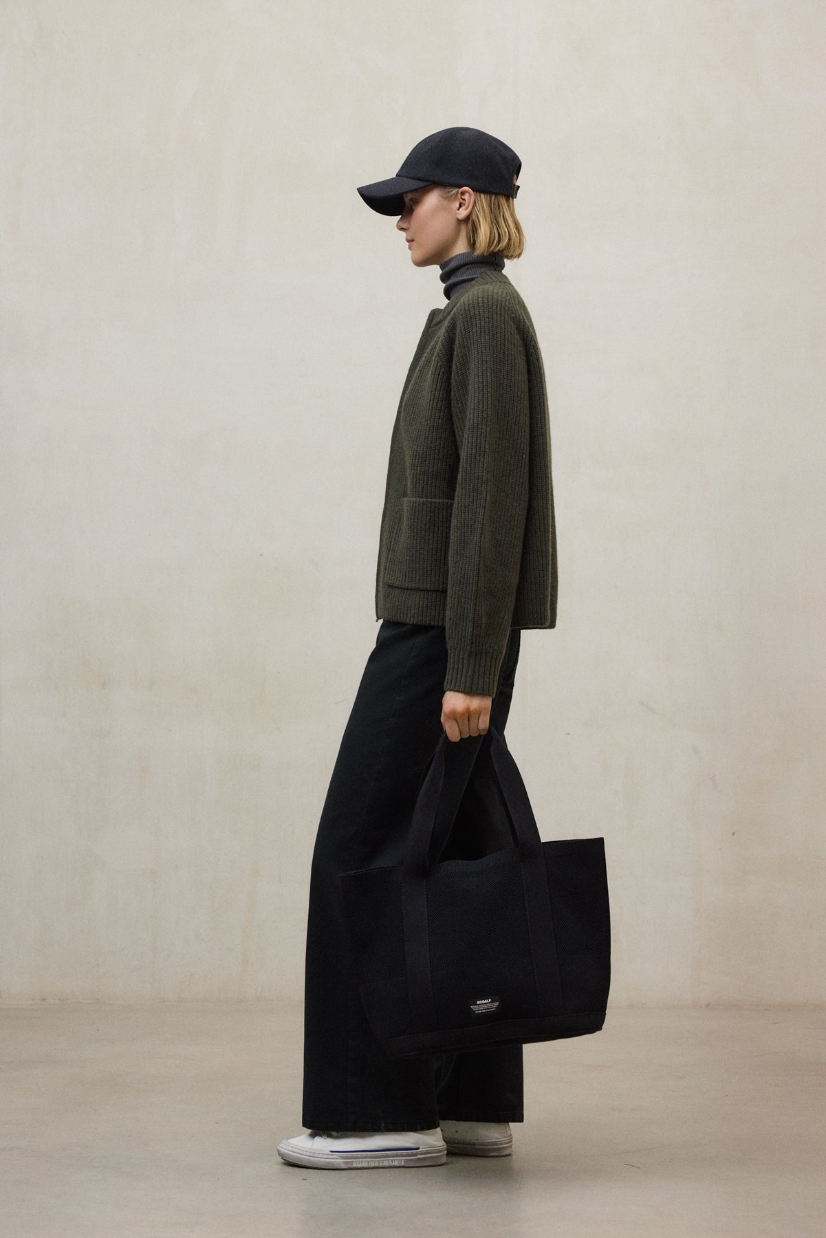 GREEN LILIUM SWEATER