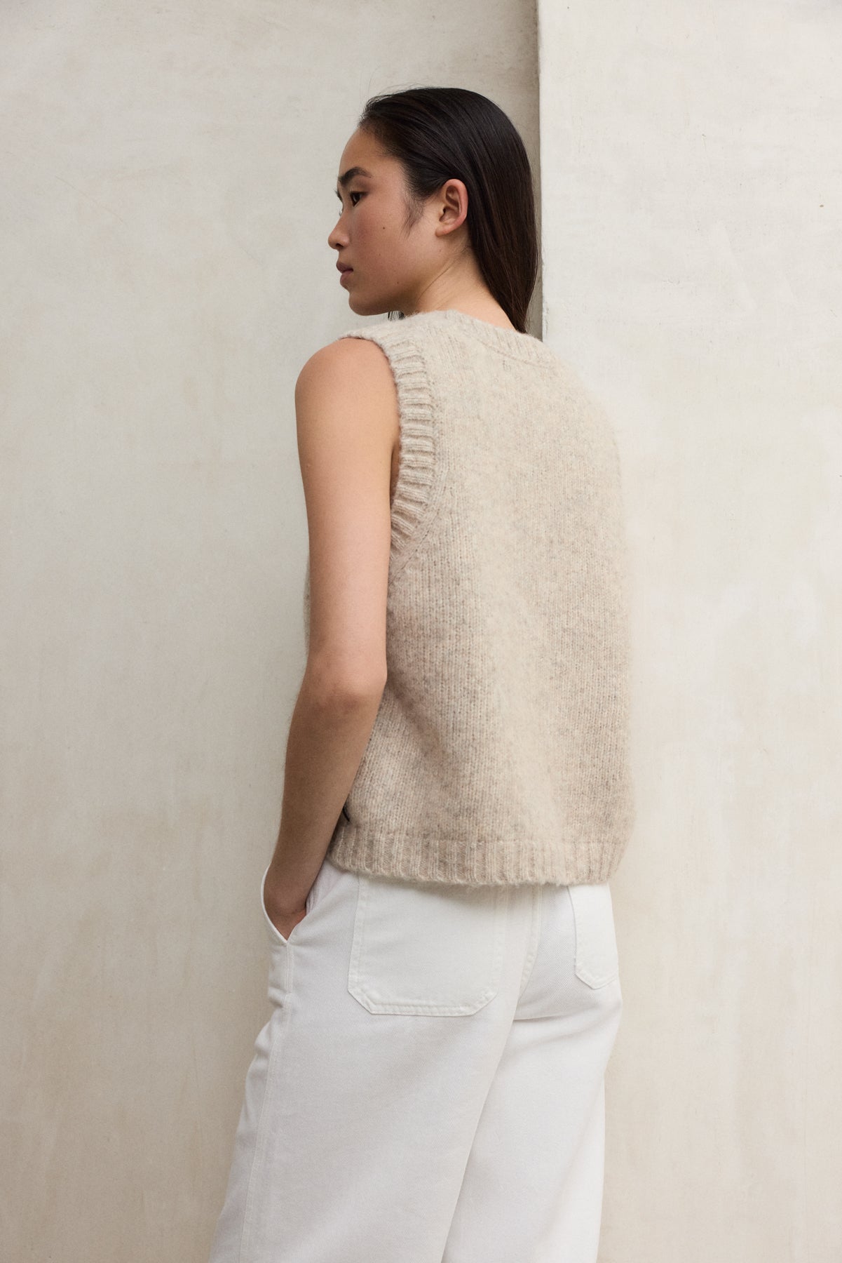 BEIGE MAPLE SWEATER