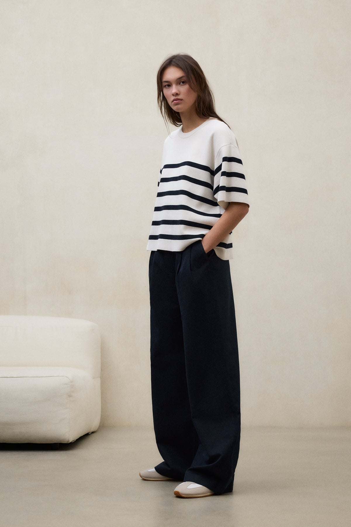 WHITE MARINA SWEATER