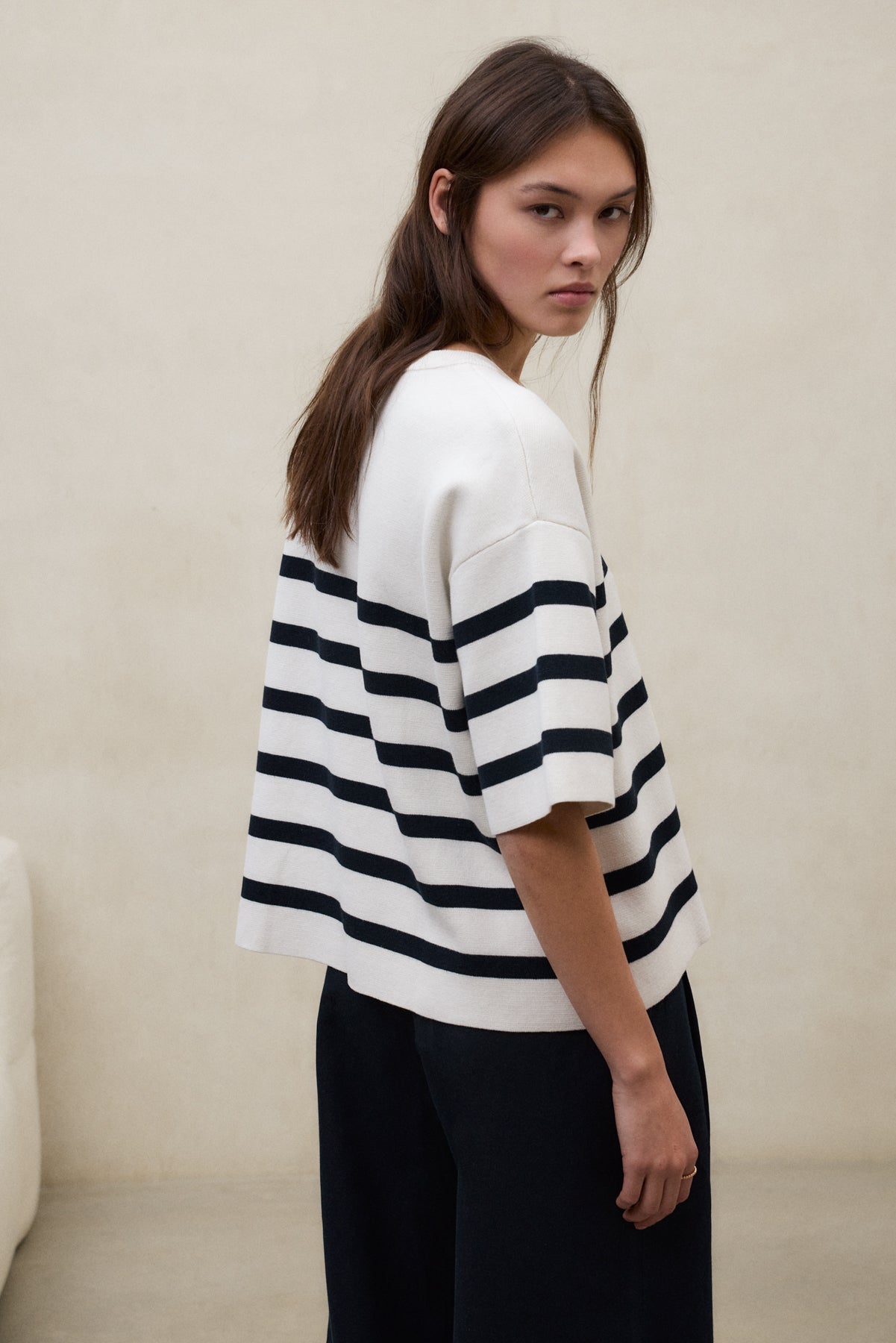 WHITE MARINA SWEATER