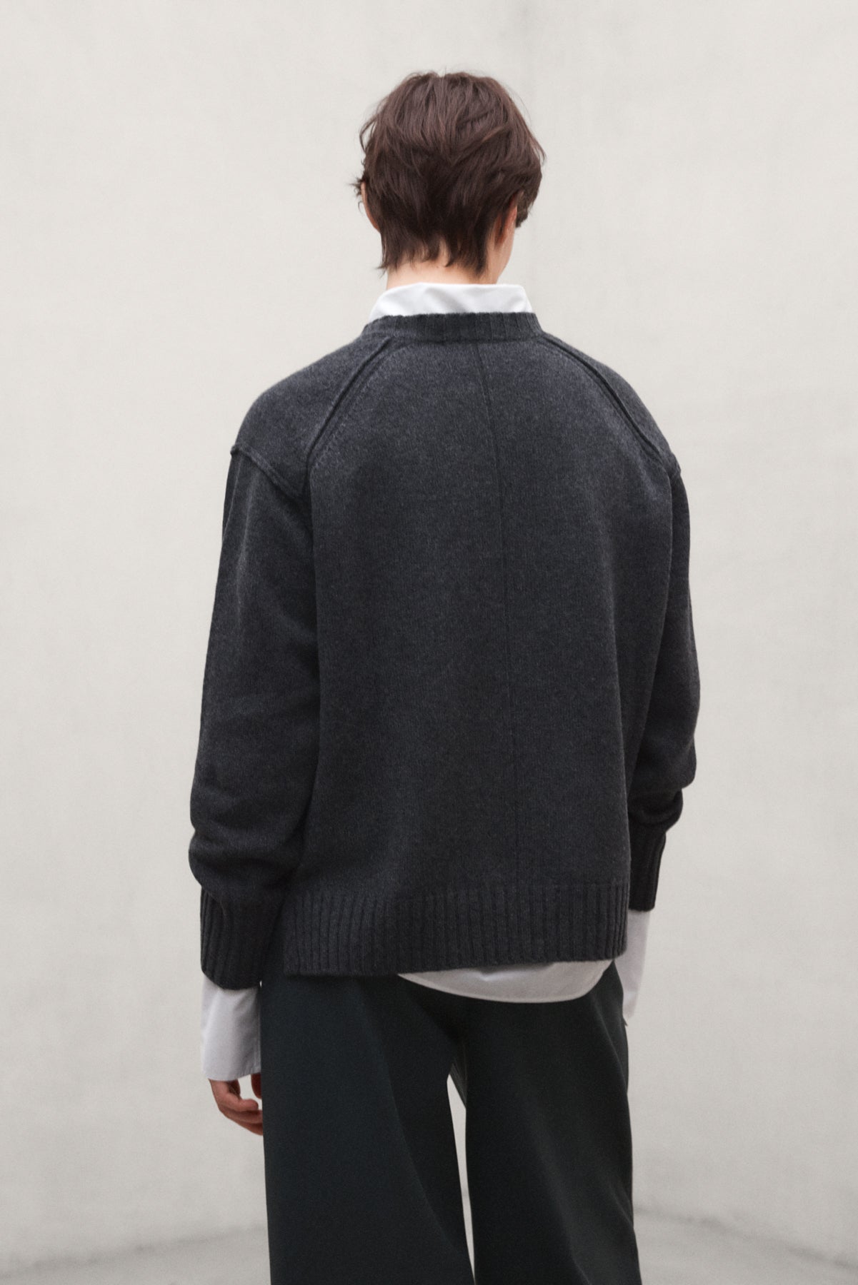 JERSEY MOCAN GRIS OSCURO