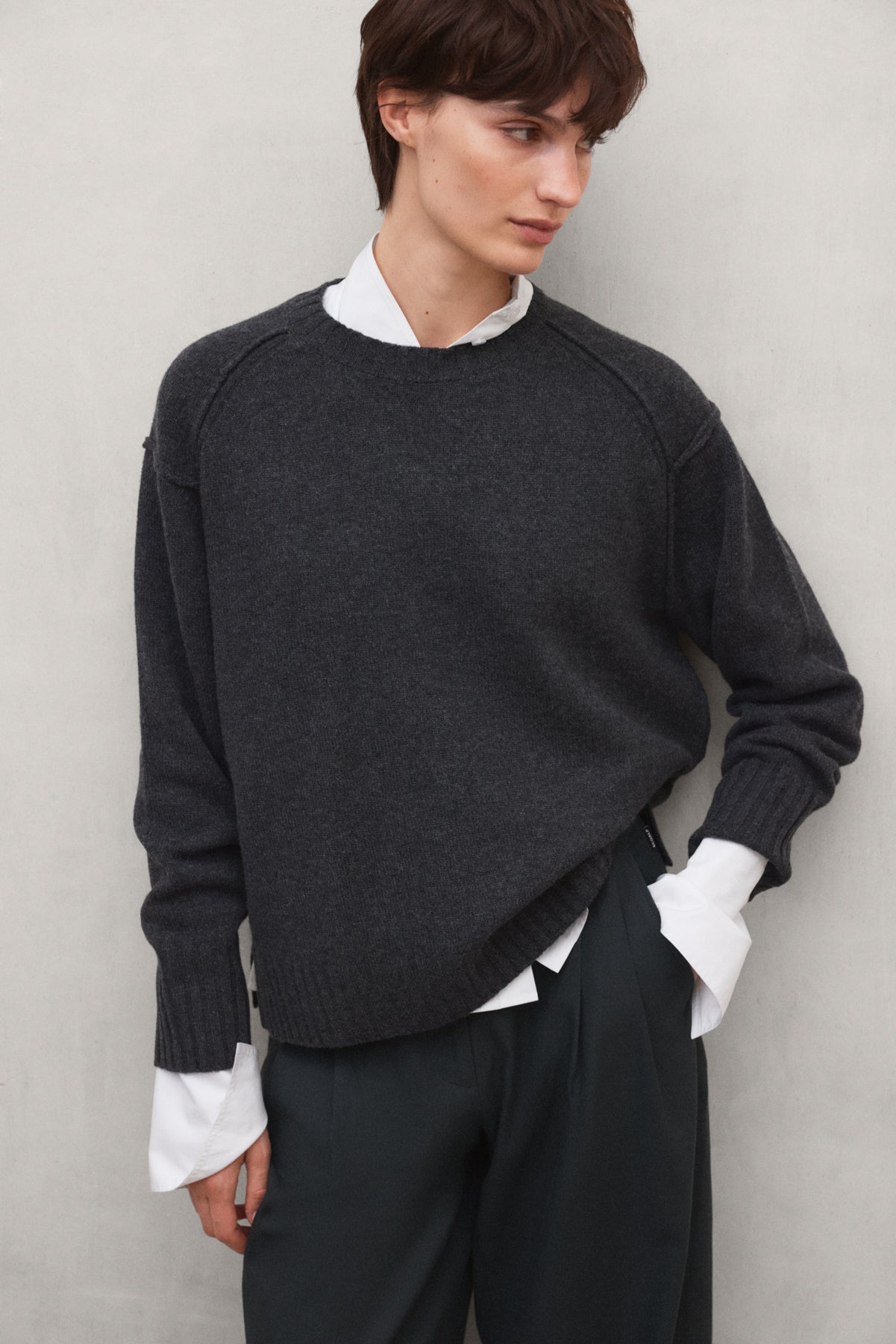 JERSEY MOCAN GRIS OSCURO