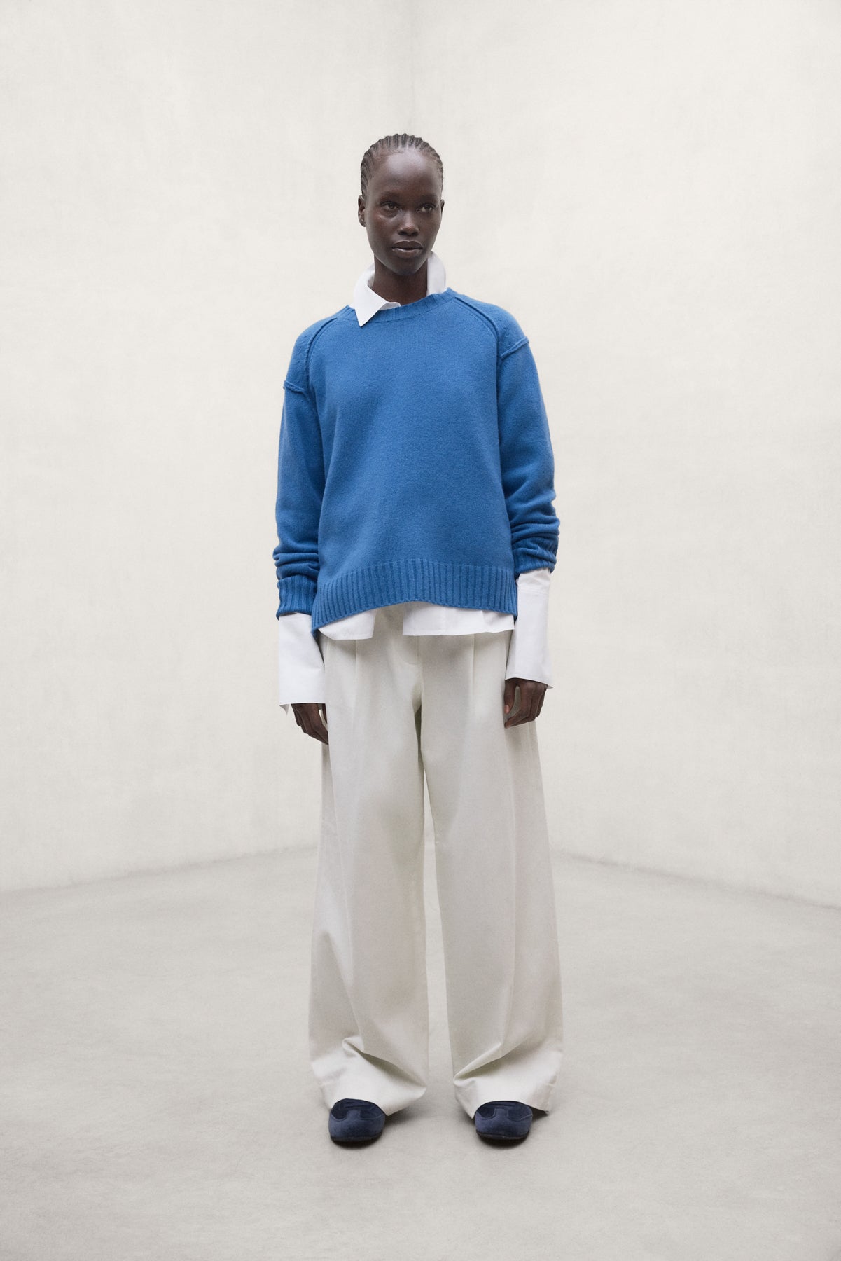 PULL MOCAN BLEU