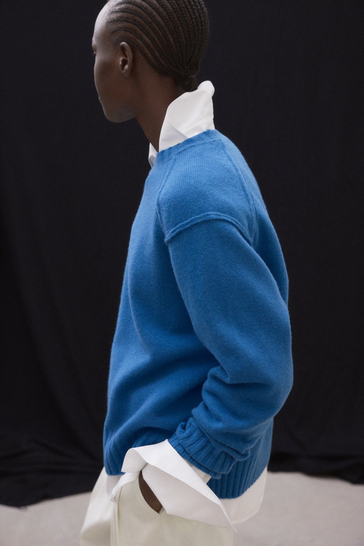 PULL MOCAN BLEU