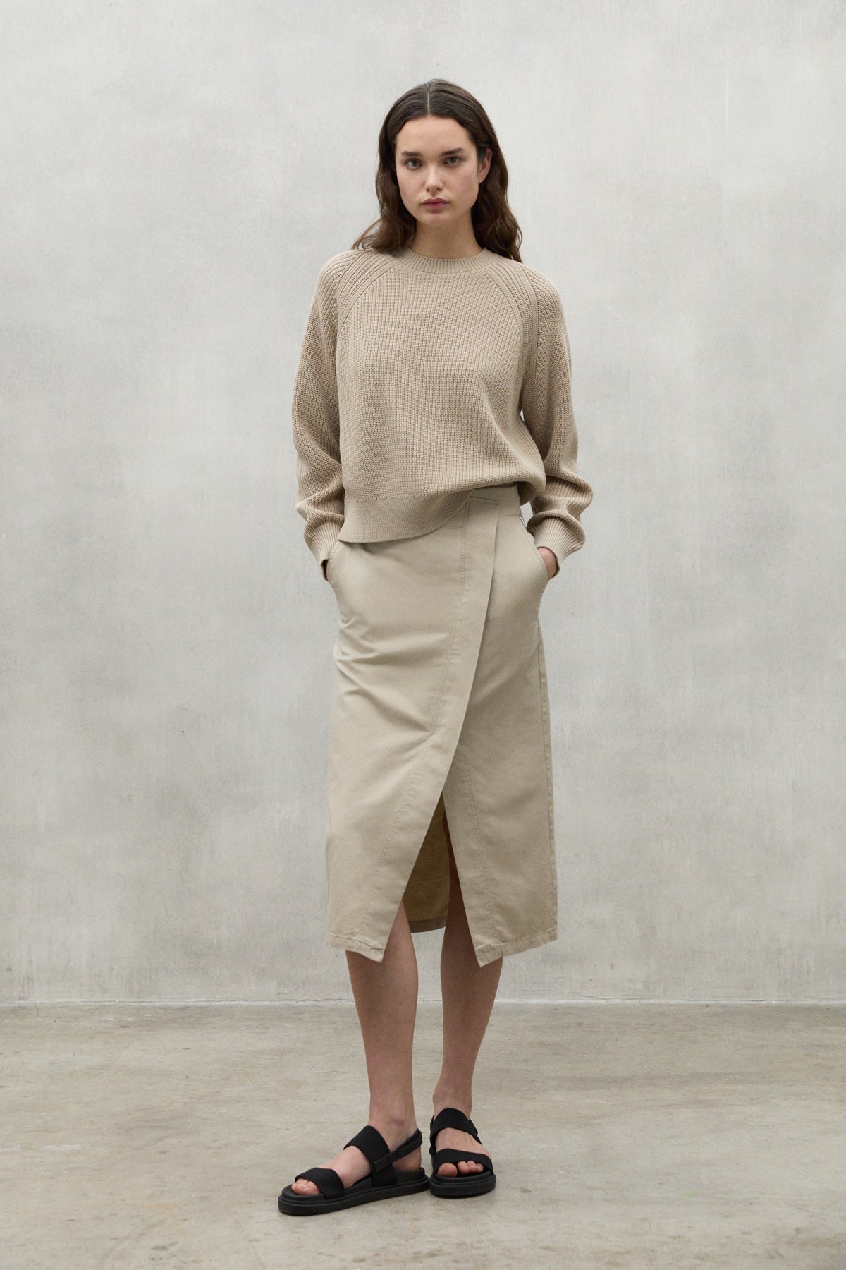 BEIGE NONI KNITTED SWEATER