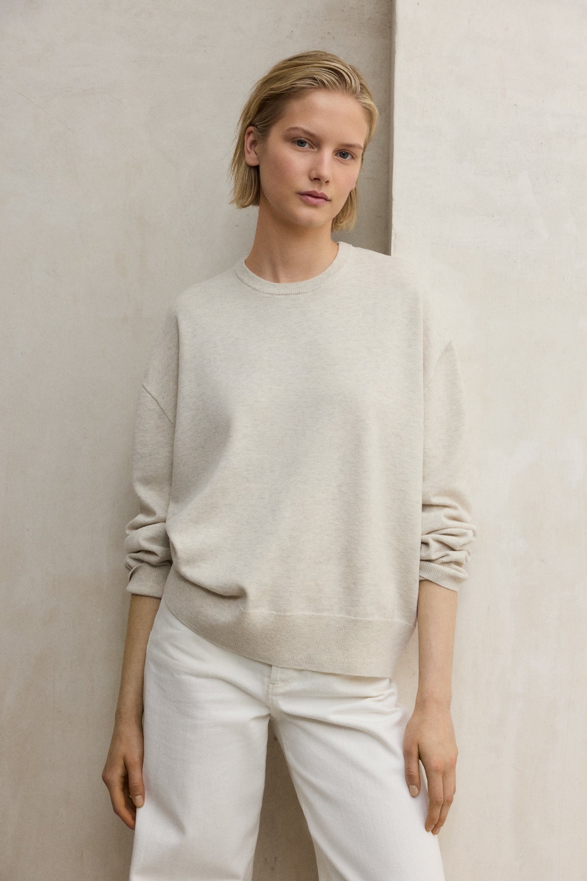 BEIGE TUYA SWEATER