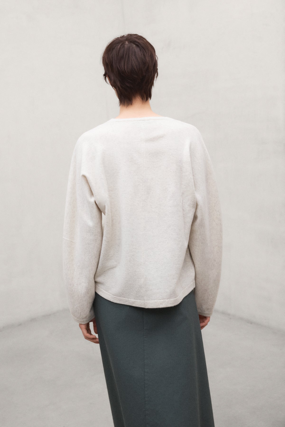 BEIGE YEBES SWEATER