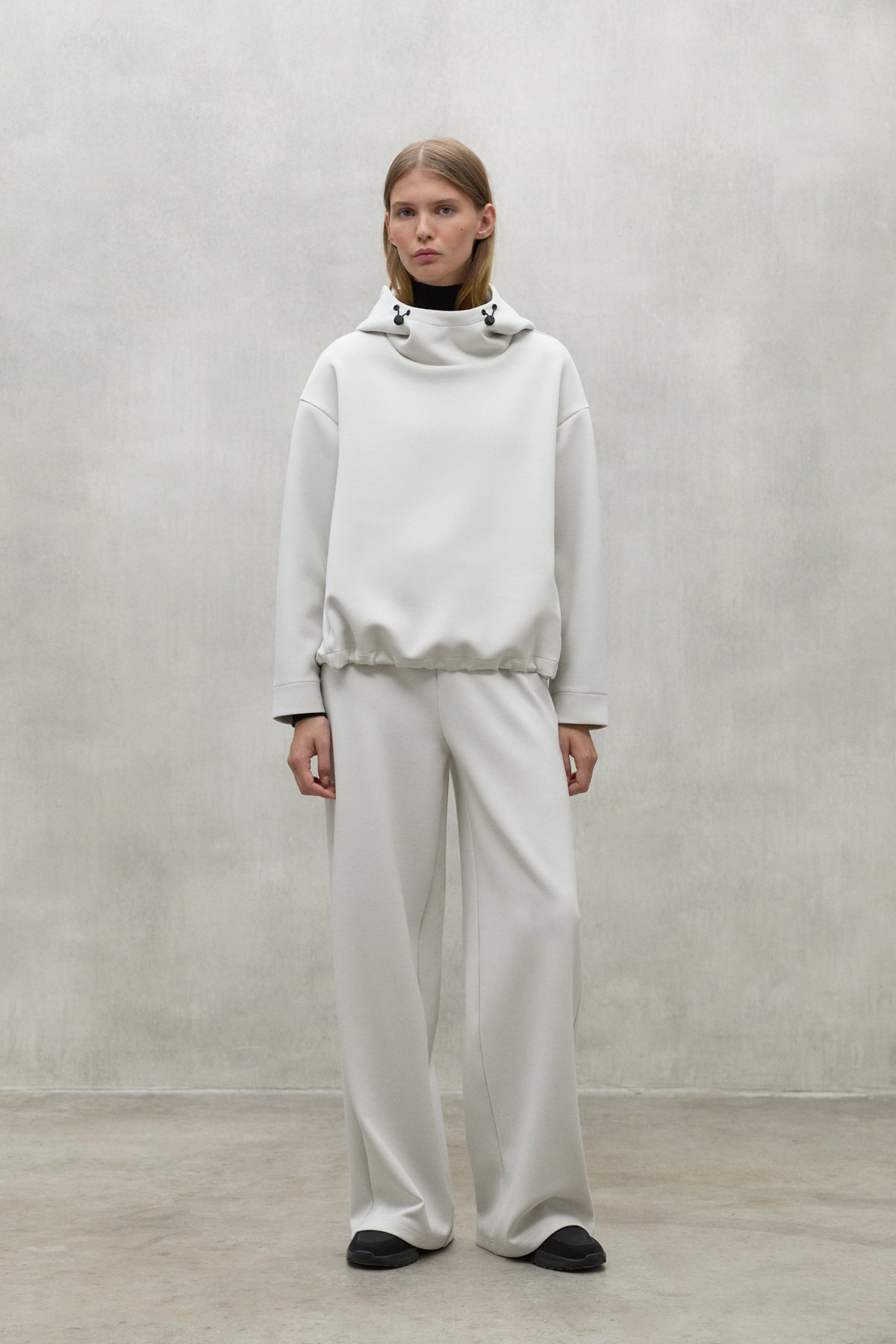 WHITE ARDA TROUSERS