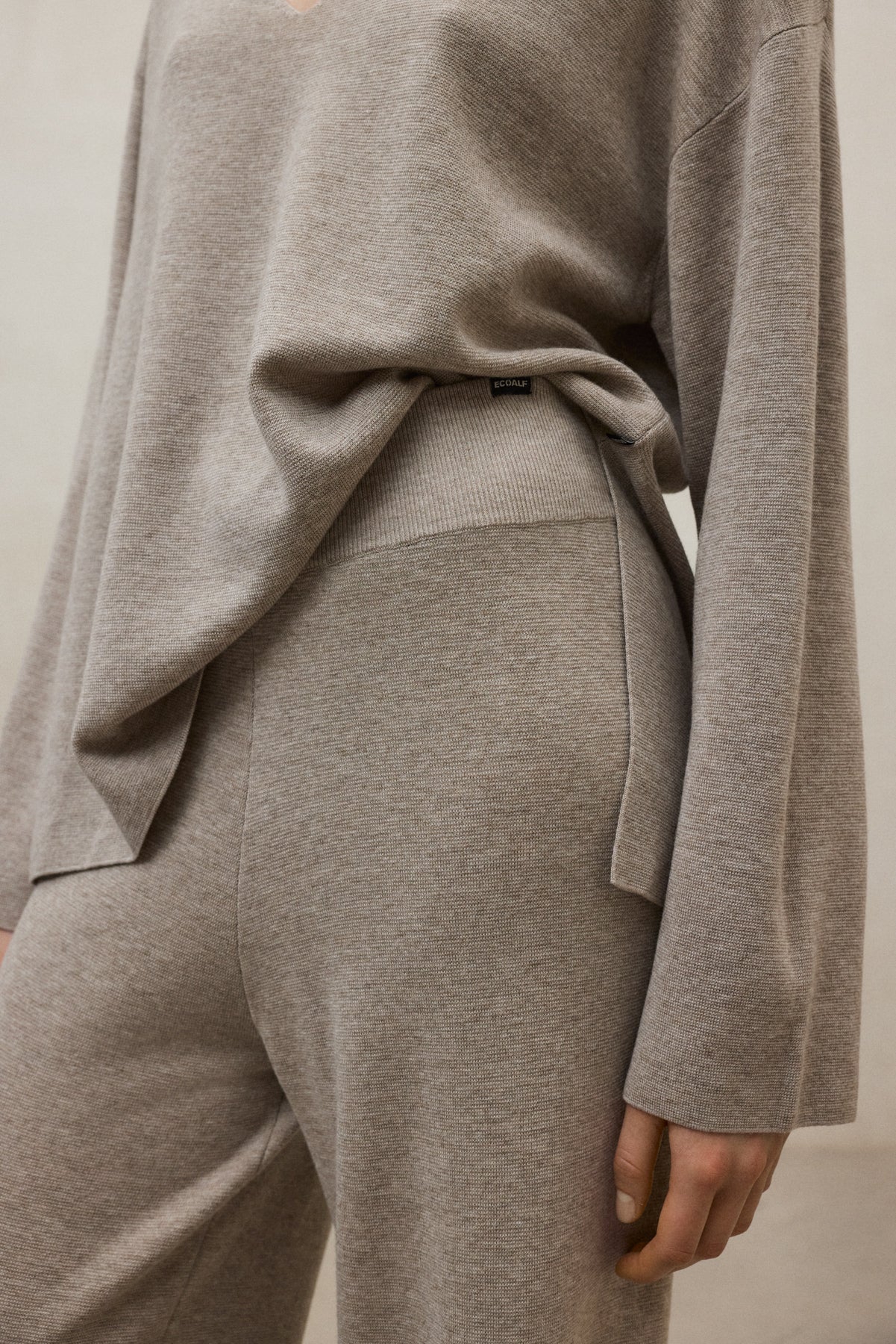 BEIGE CABRIL TROUSERS