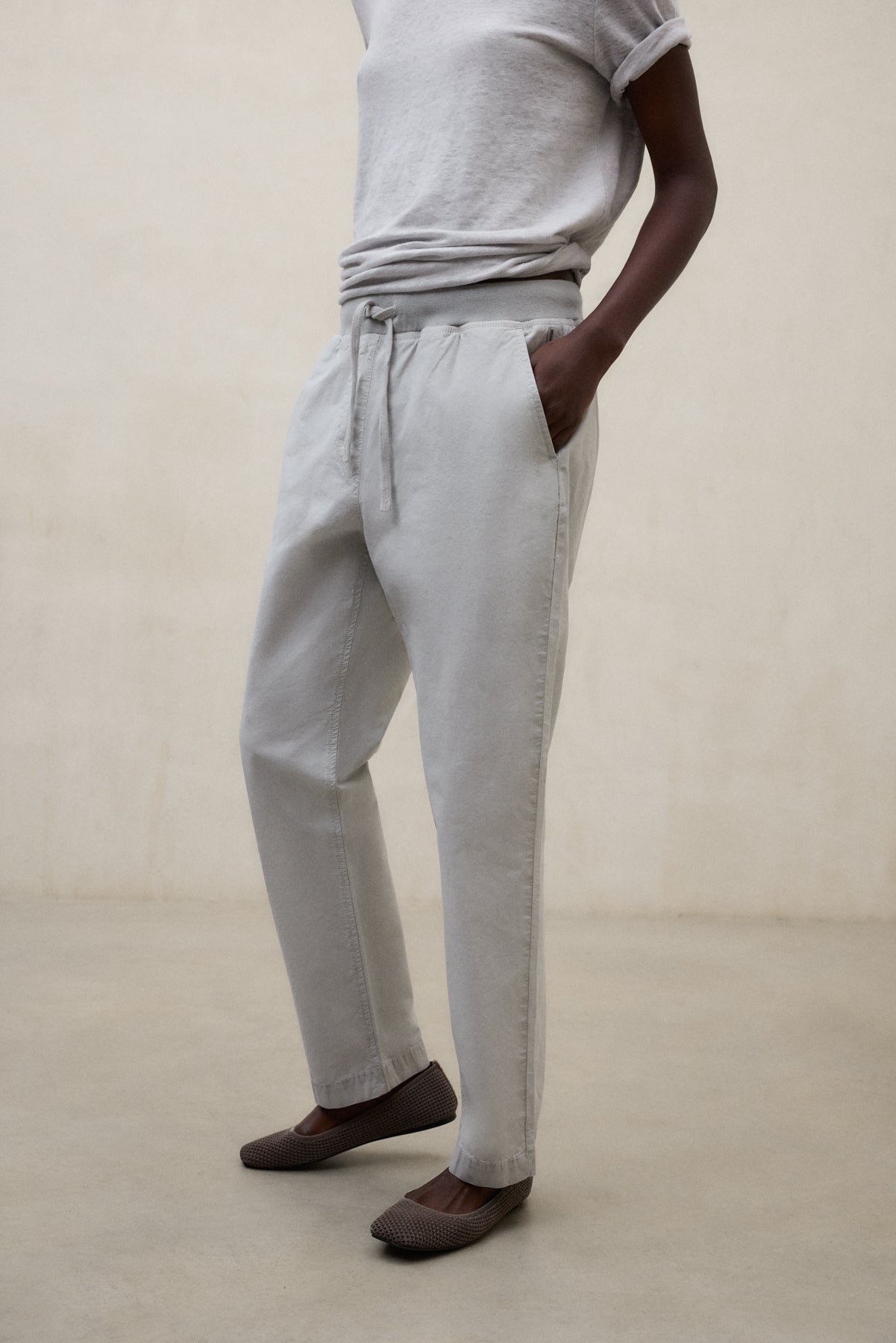 PANTALONES GONGES GRIS