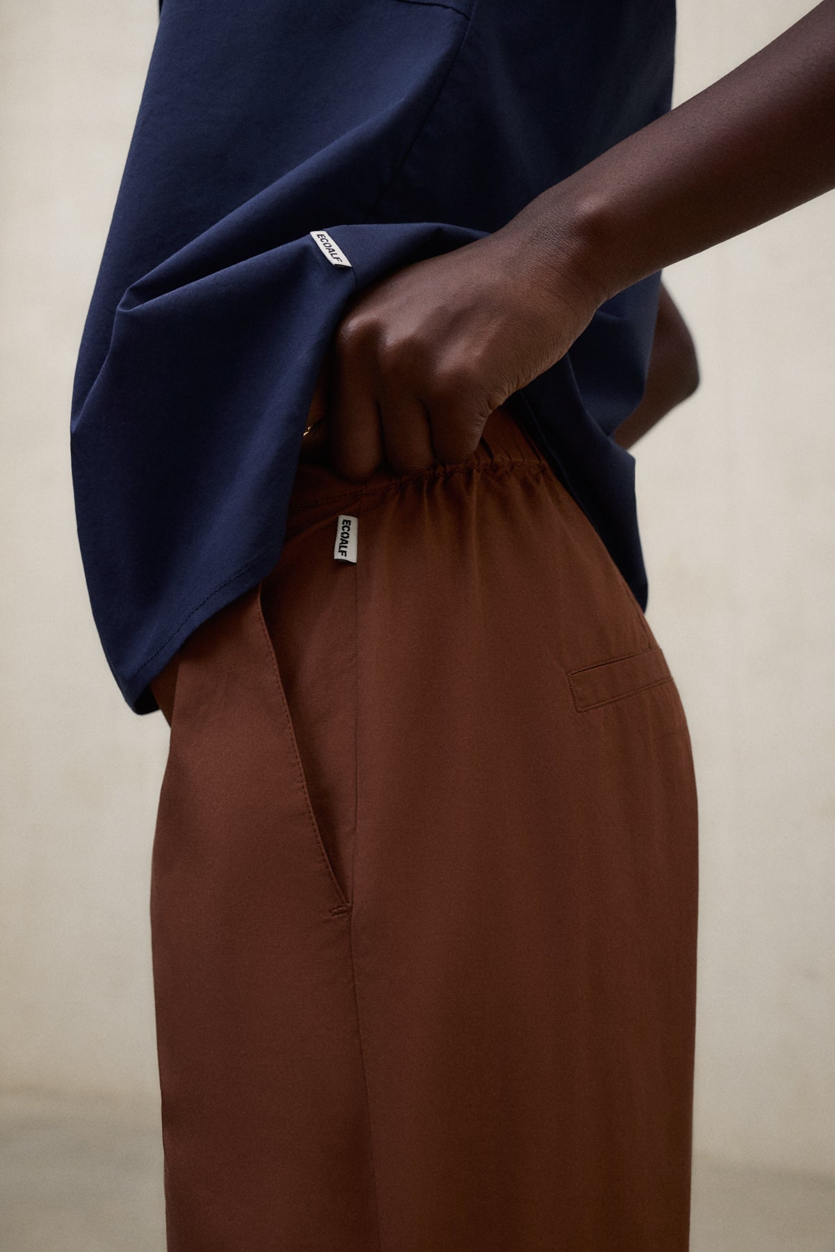 BROWN LAGA TROUSERS