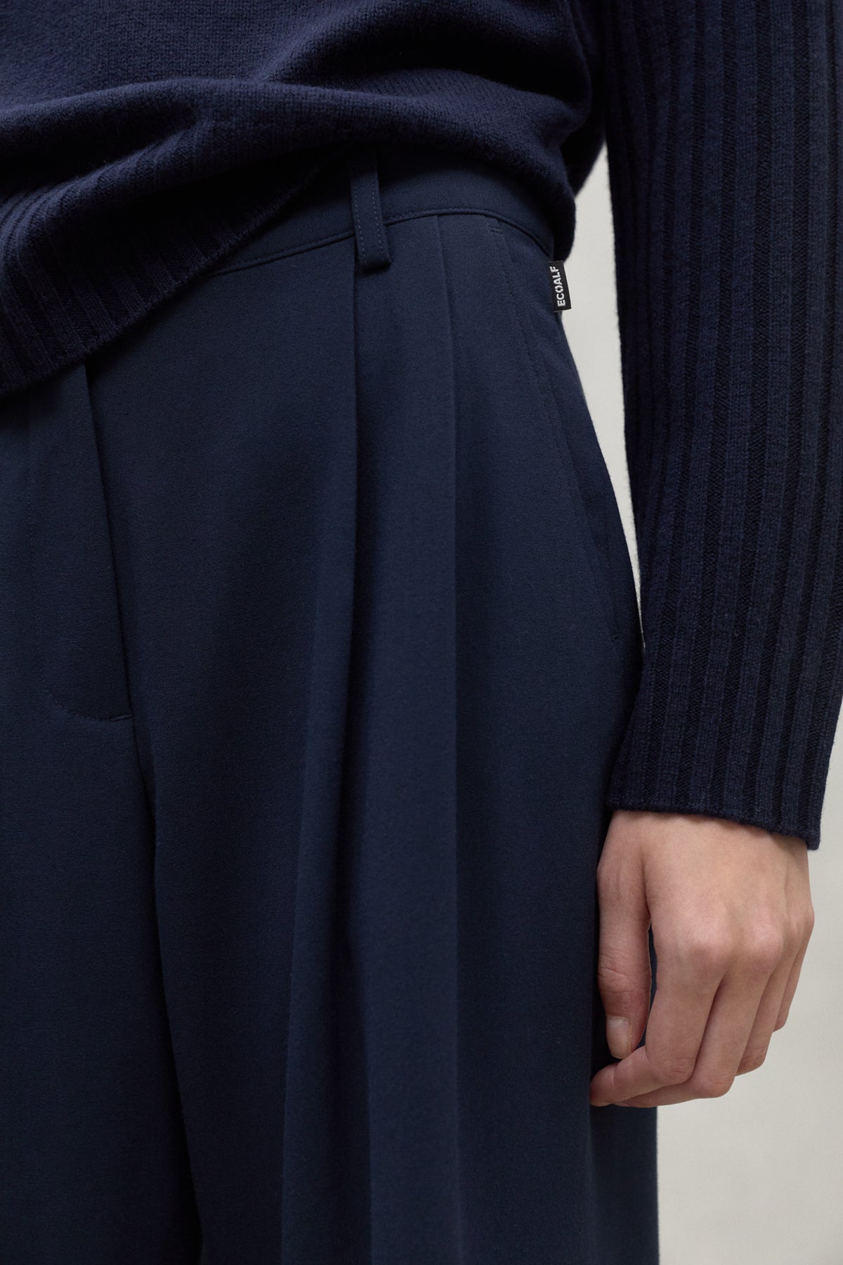 NAVY BLUE MIEL TROUSERS