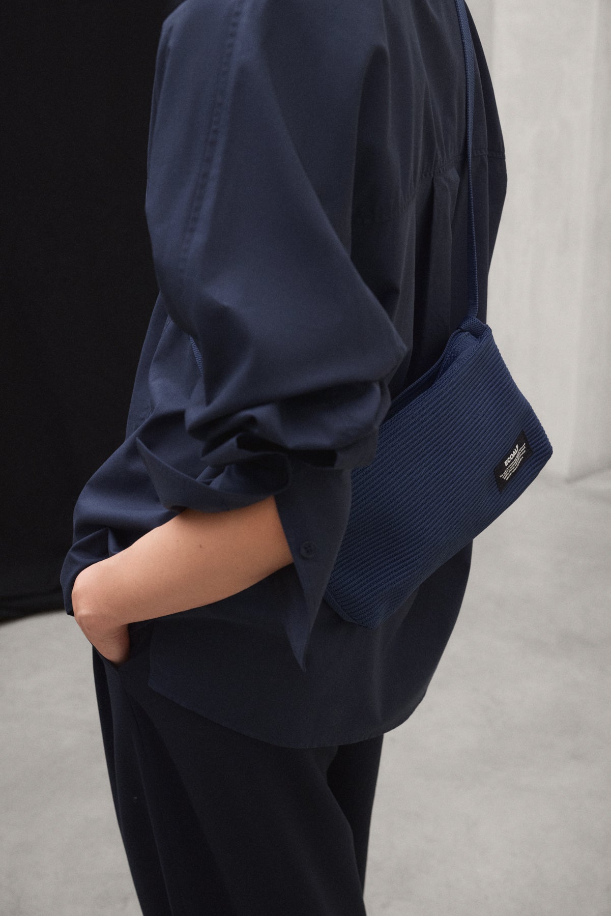 PANTALÓN MIEL AZUL MARINO