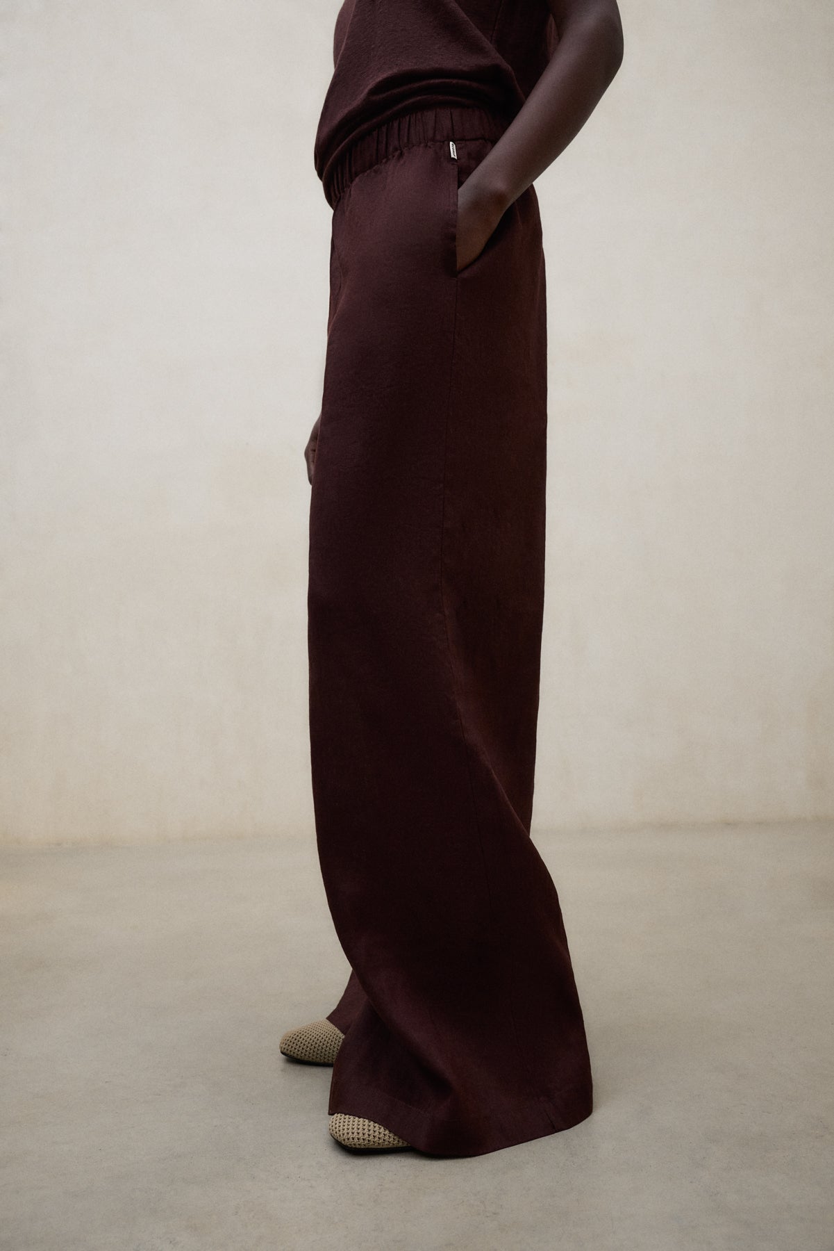 PANTALONI MOSSI MARRONI