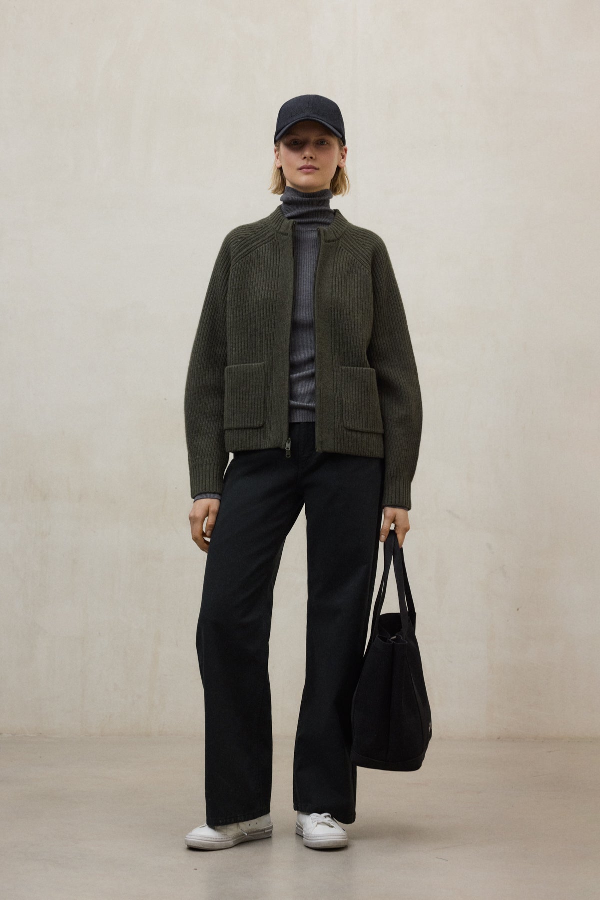 BLACK VALLEY TROUSERS