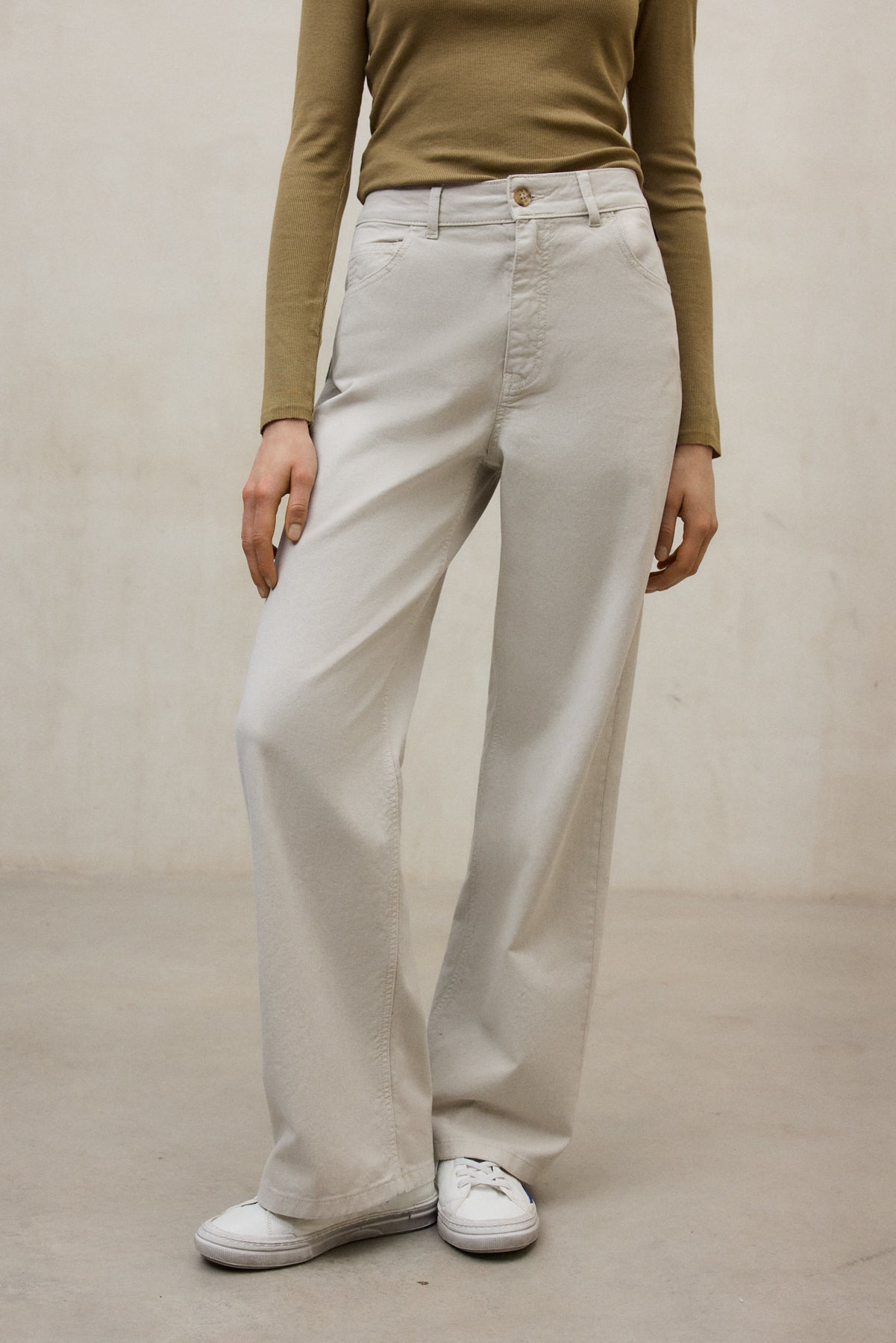 BEIGE VALLEY TROUSERS