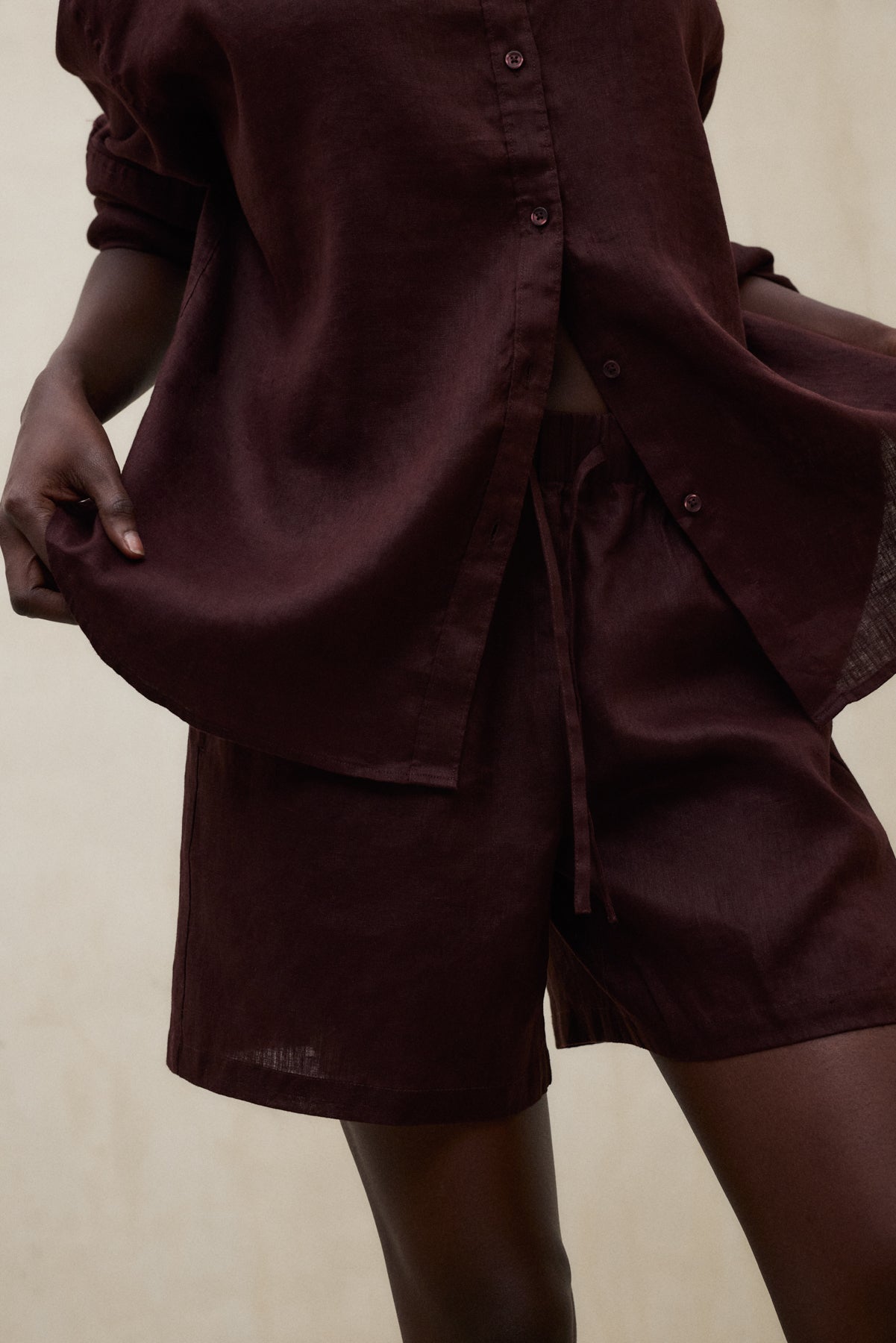 SHORTS ERAS MARRONES