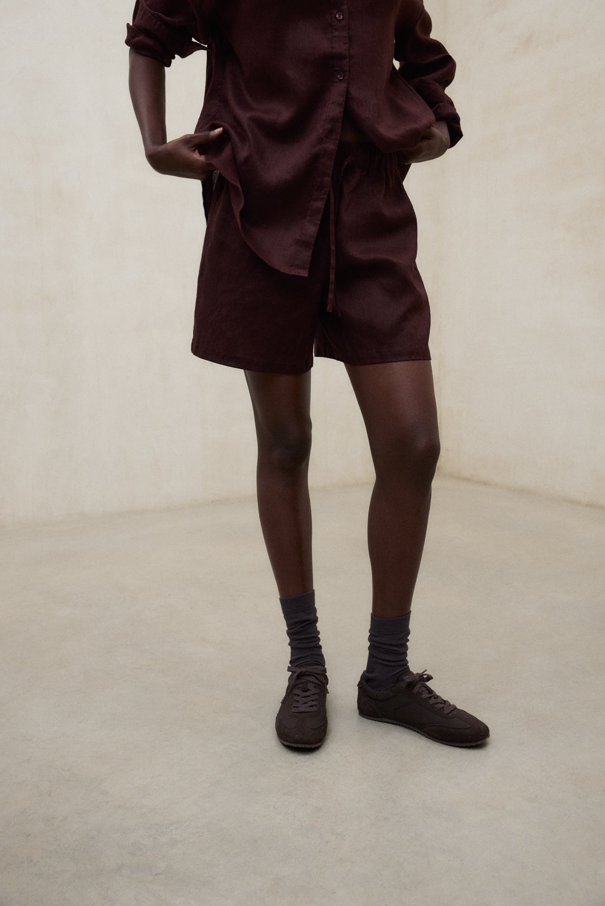 SHORTS ERAS MARRONES