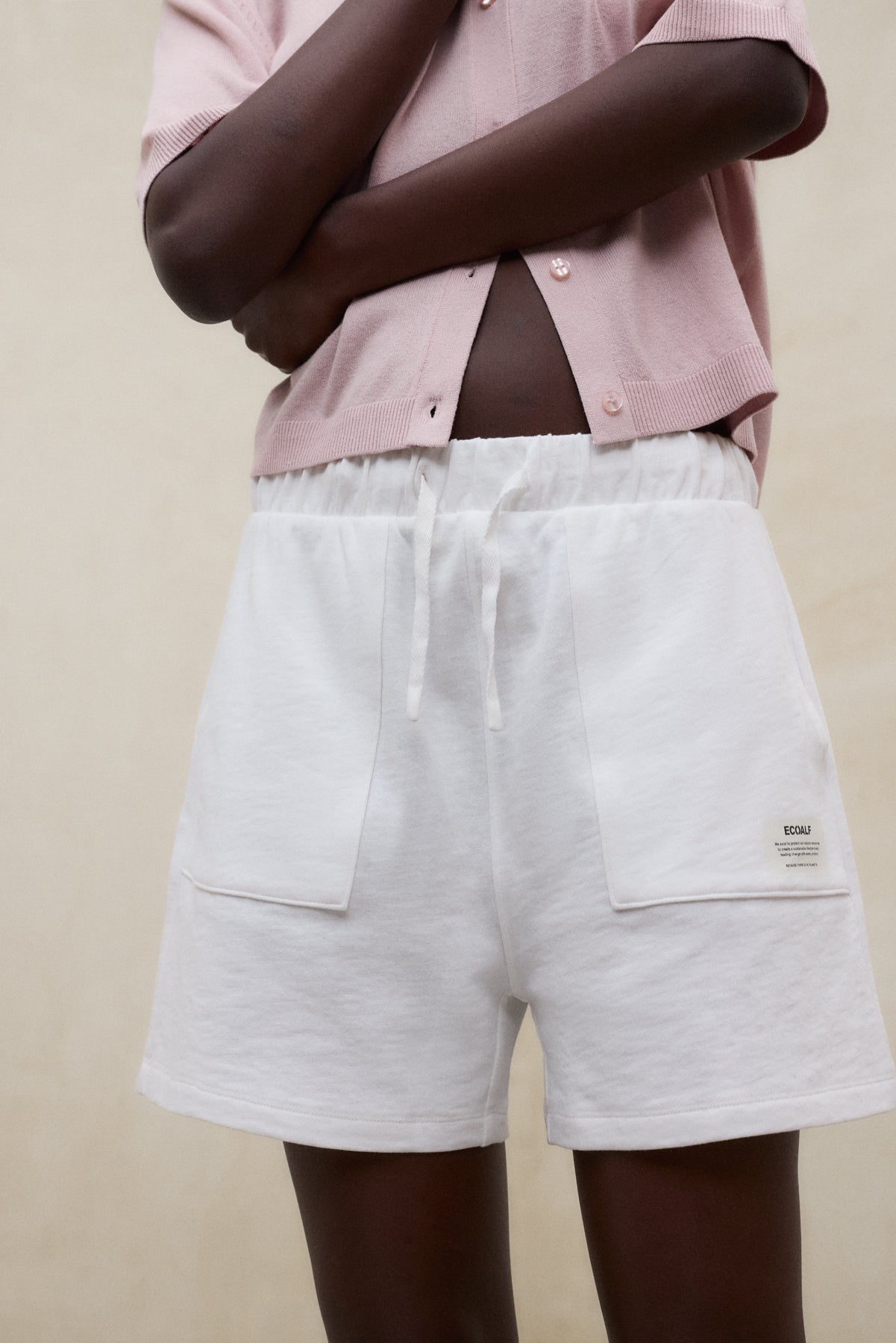 WHITE NESS SHORTS