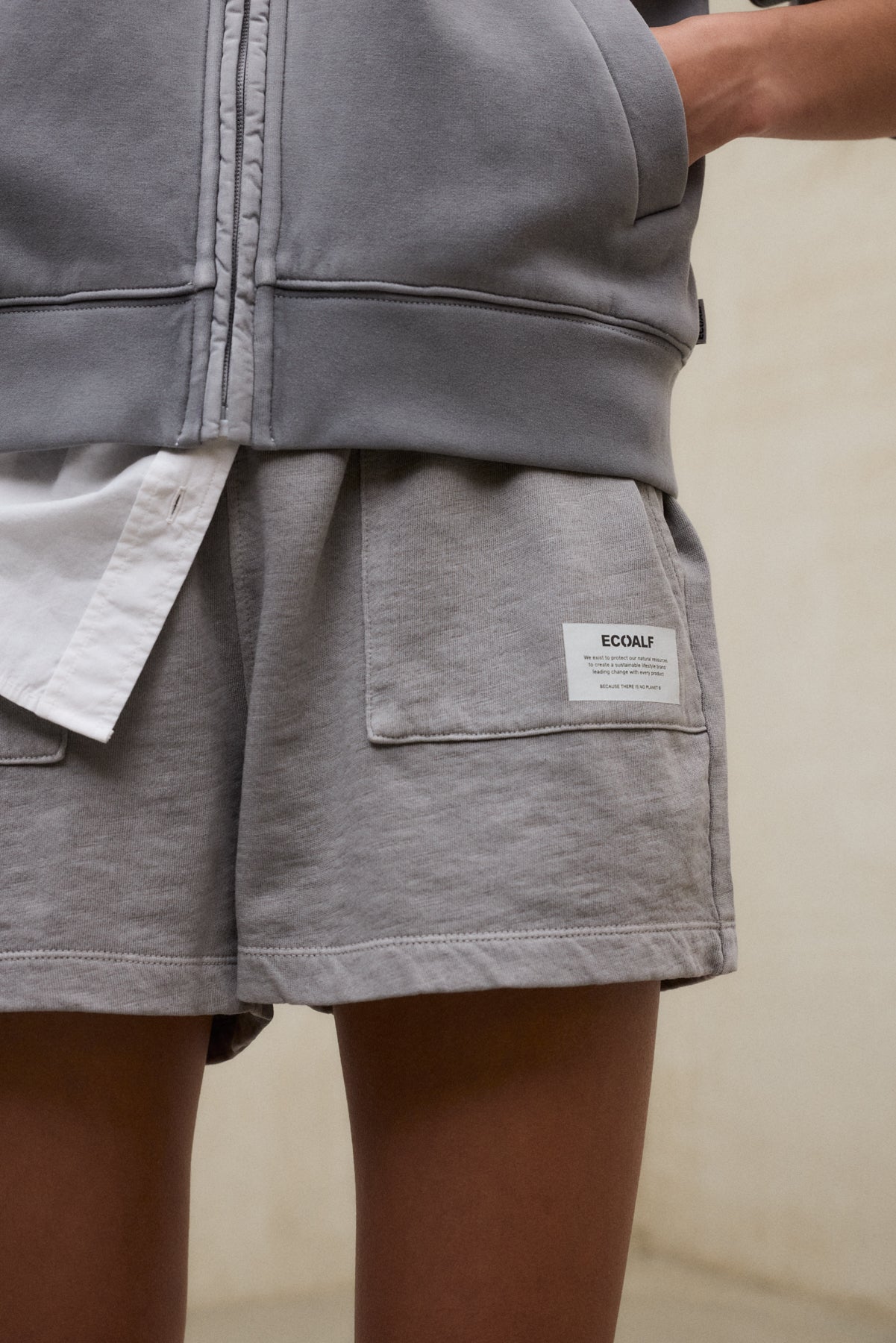 DARK GREY NESS SHORTS