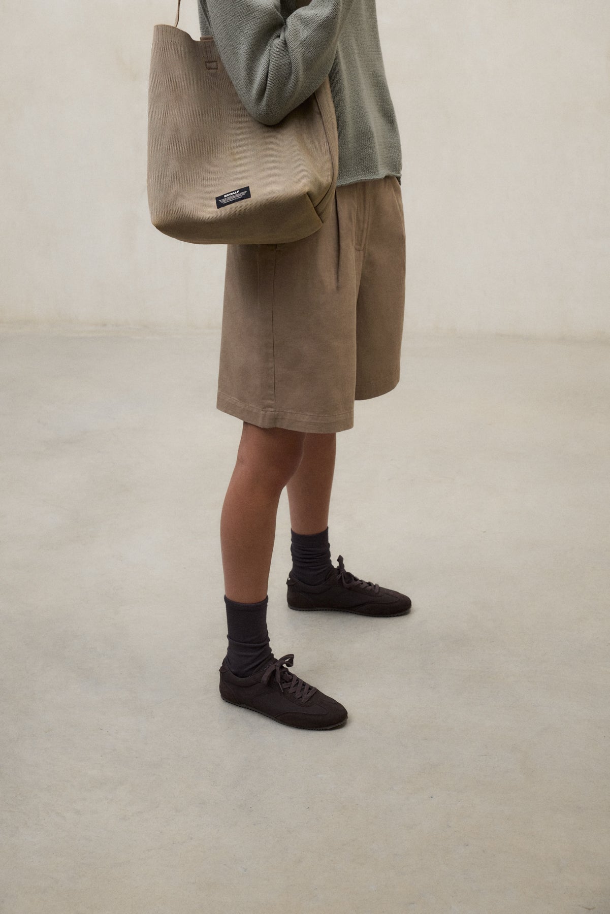 BEIGE VALENTINA SHORTS