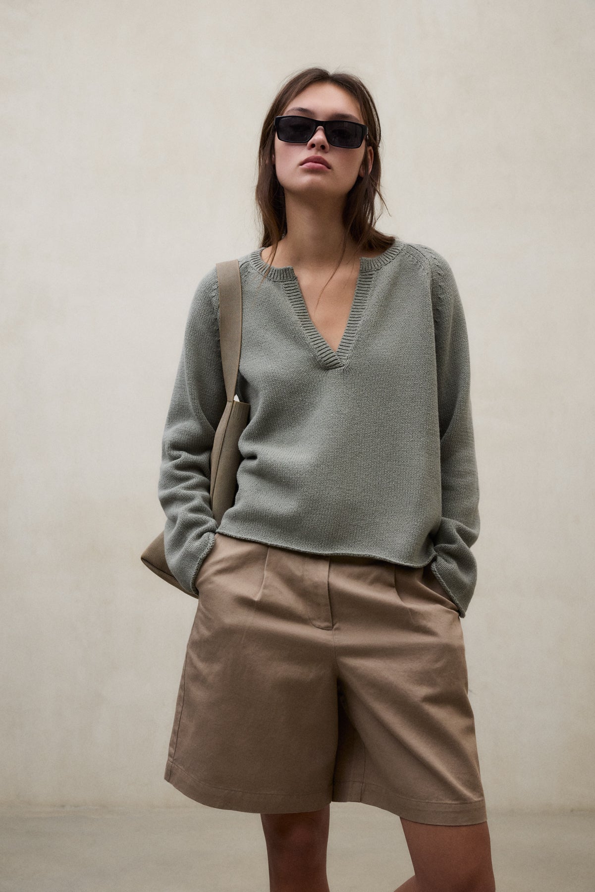 BEIGE VALENTINA SHORTS