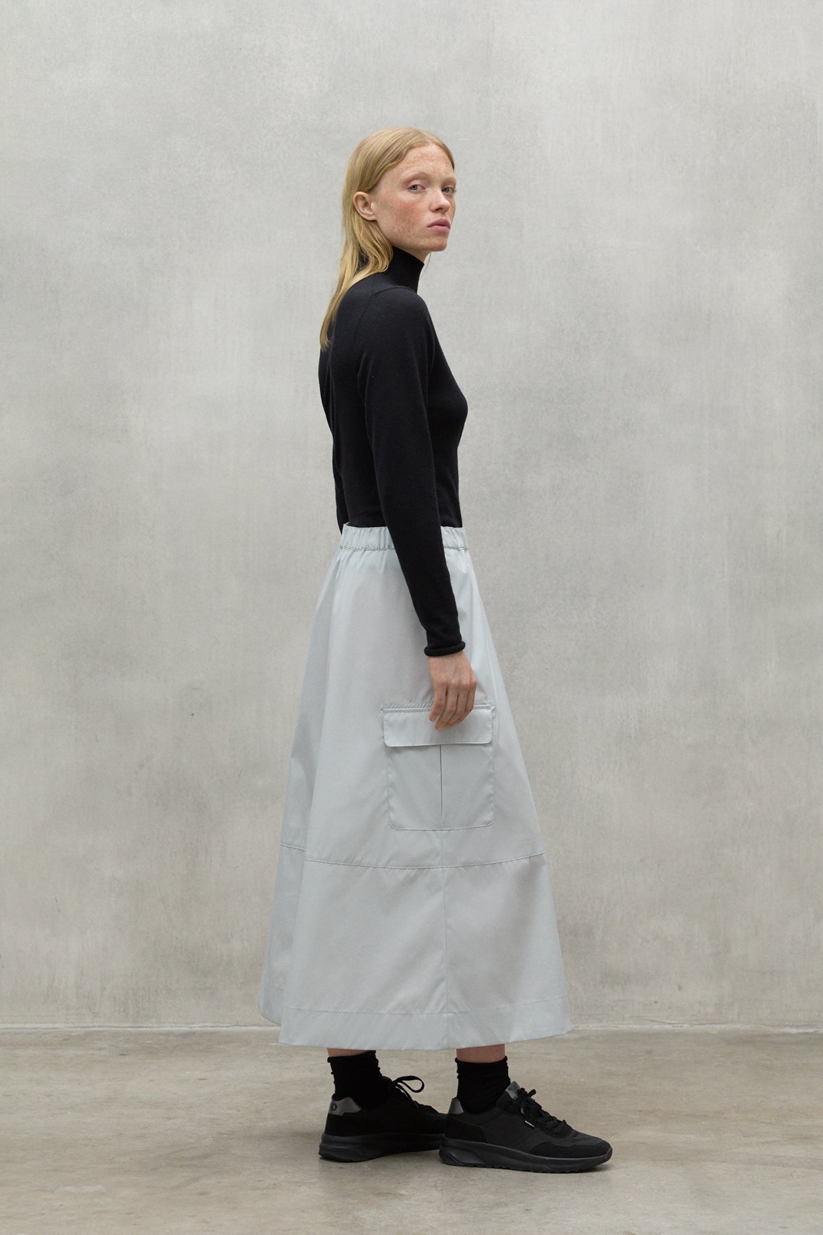 LIGHT GREY KANO SKIRT