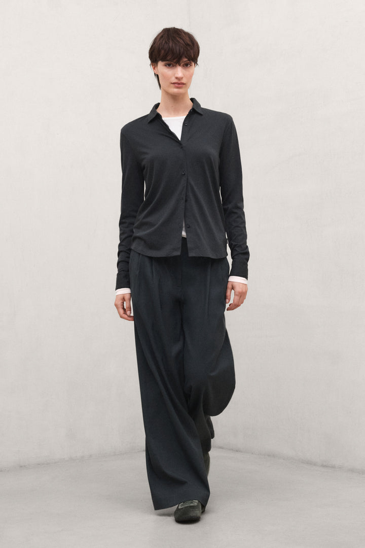 CAMISA LASA GRIS OSCURO