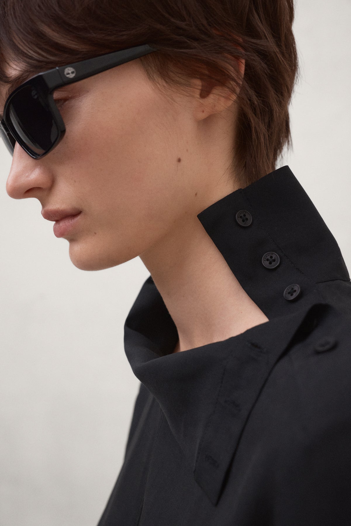 BLACK NORGEN SHIRT