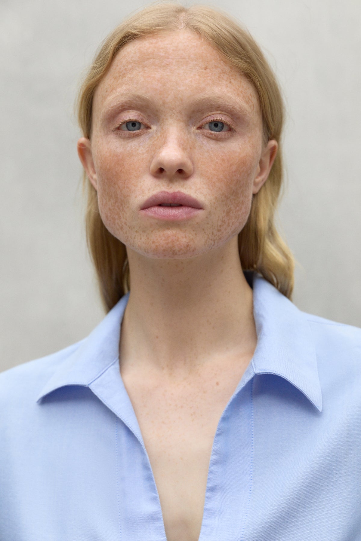 LIGHT BLUE VEGA SHIRT