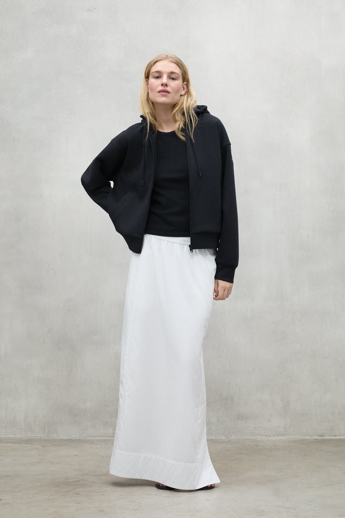 color-aricaalf-sweatshirt-woman