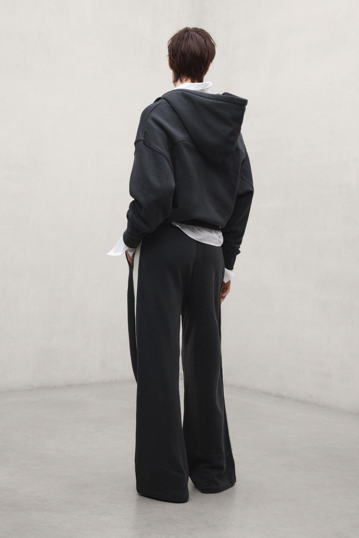 DARK GREY AYLLONA HOODIE