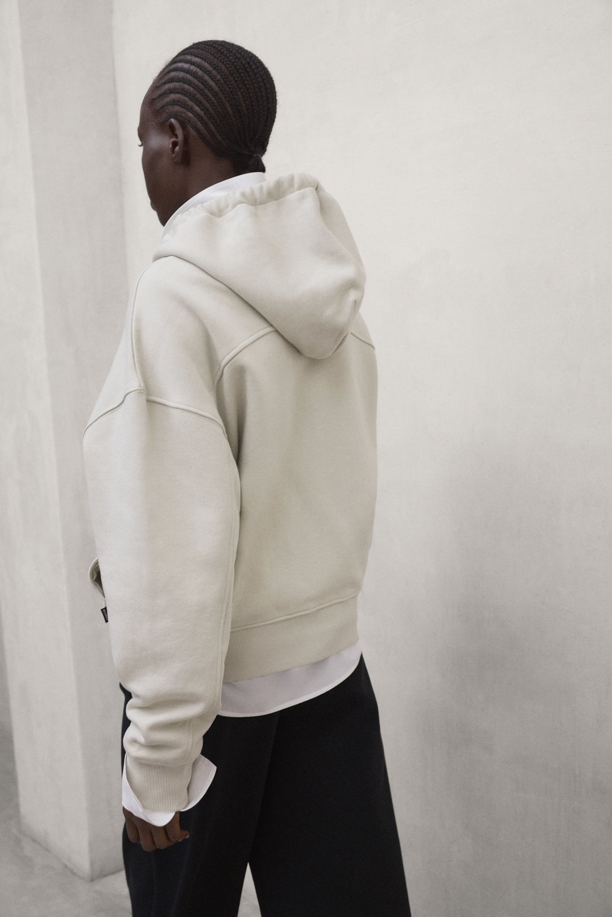 AYLLONA HOODIE BEIGE
